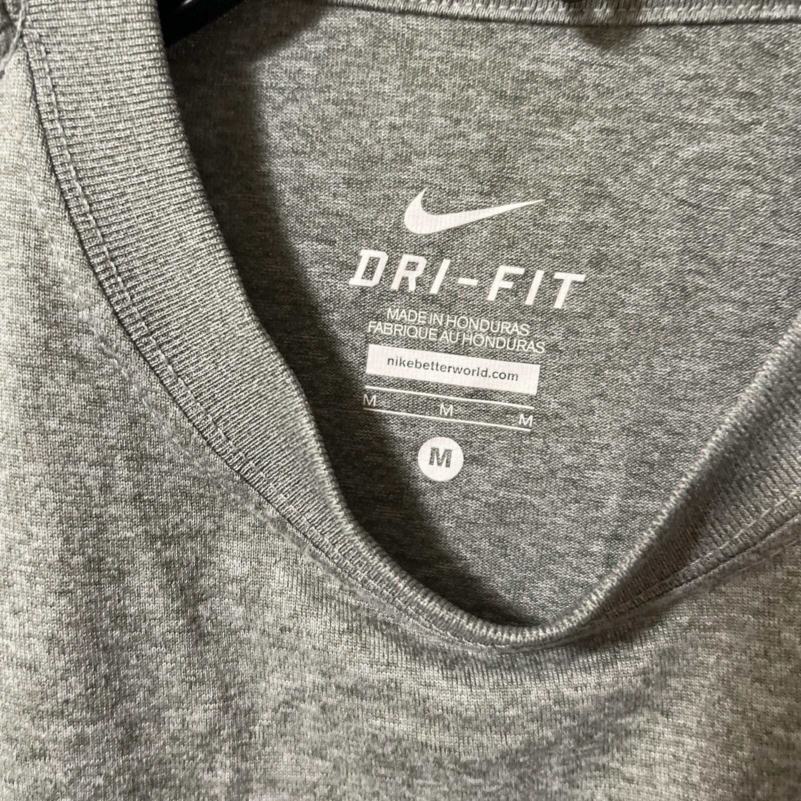 Nike Dallas Cowboys Gray Polyester T-shirt Size Youth M Nike Size ONE SIZE - 2 Thumbnail