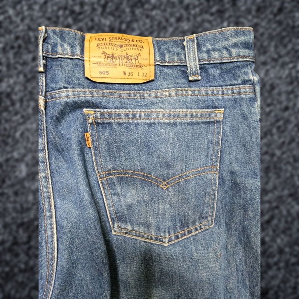 Levi's VINTAGE Levi's 505 Jeans 36W 32L Blue Denim 80s Mens Size US 36 / EU 52 - 1 Thumbnail