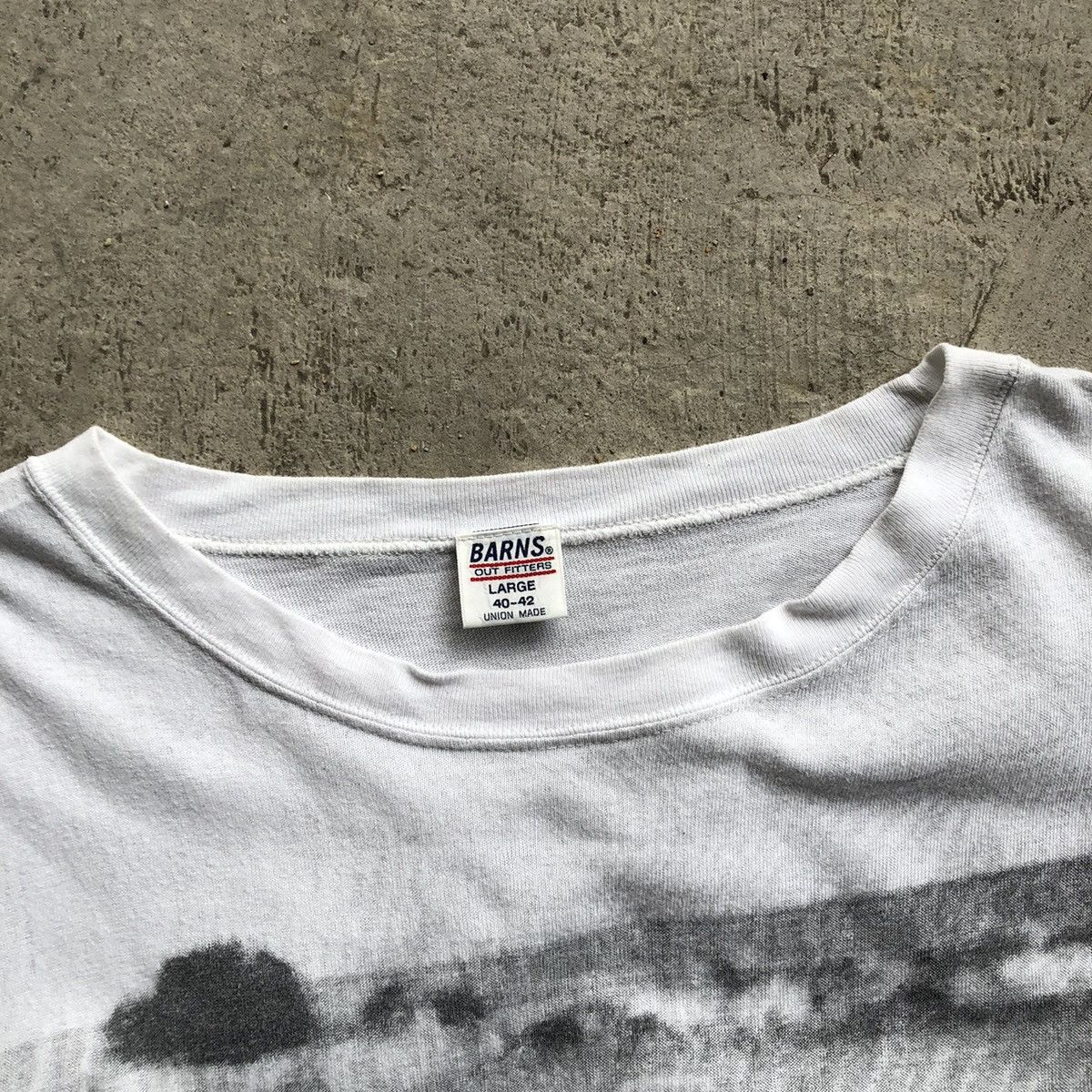 BARNS OUTFITTERS BARNS Union Made Motorcycle Overprint T-Shirt Size US L / EU 52-54 / 3 - 5 Thumbnail