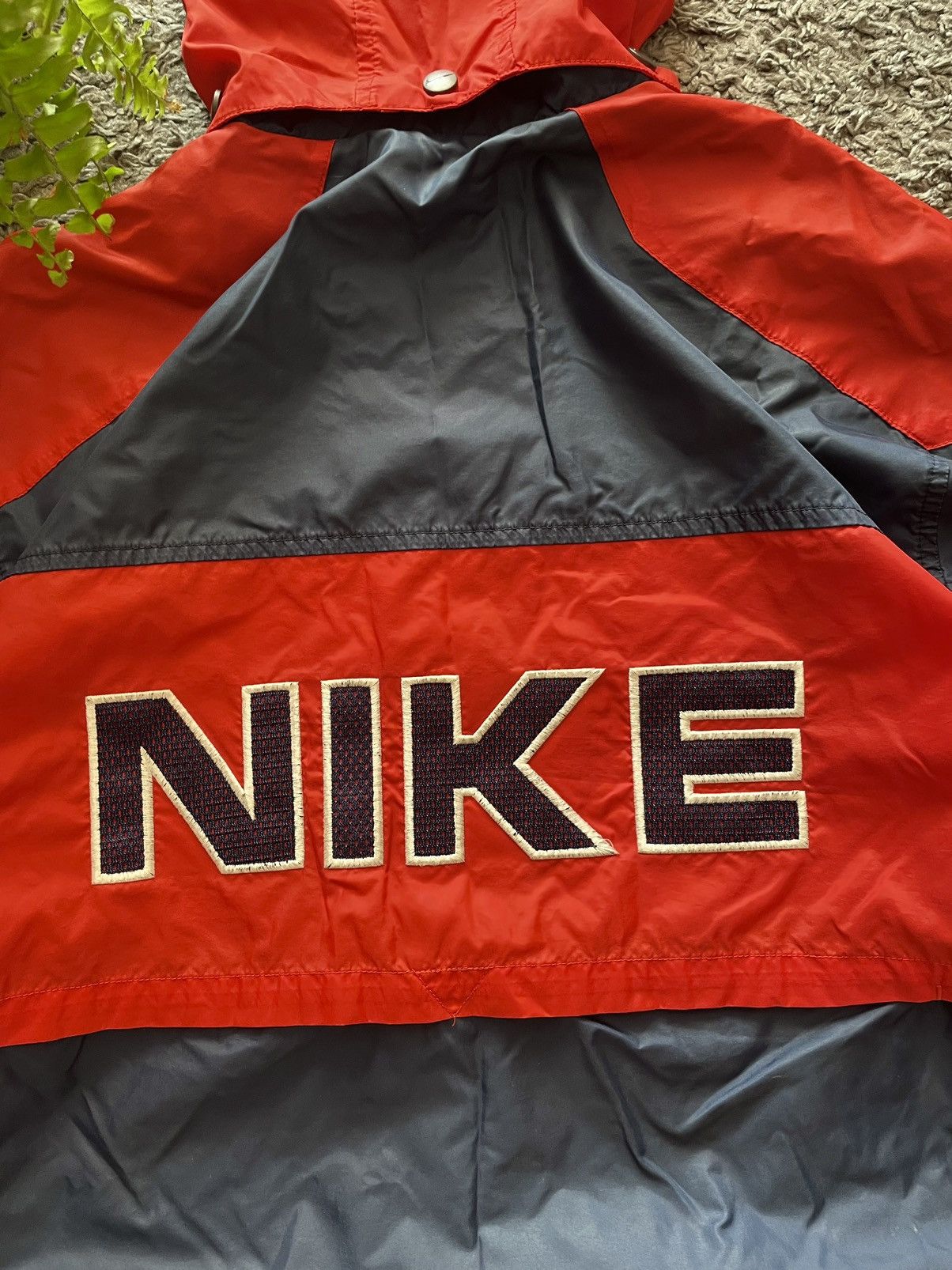 Nike × Vintage 90s Nike Vintage Light Jacket Streetwear Big Logo Swoosh Size US L / EU 52-54 / 3 - 9 Thumbnail