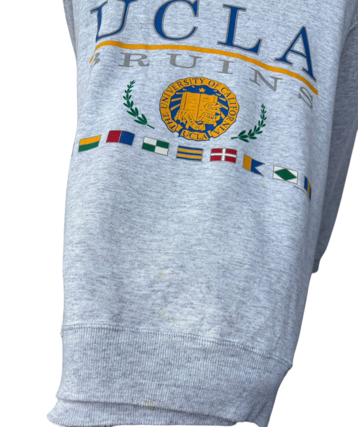 Vintage Vintage Ucla Bruins Sweatshirt Size US M / EU 48-50 / 2 - 5 Thumbnail
