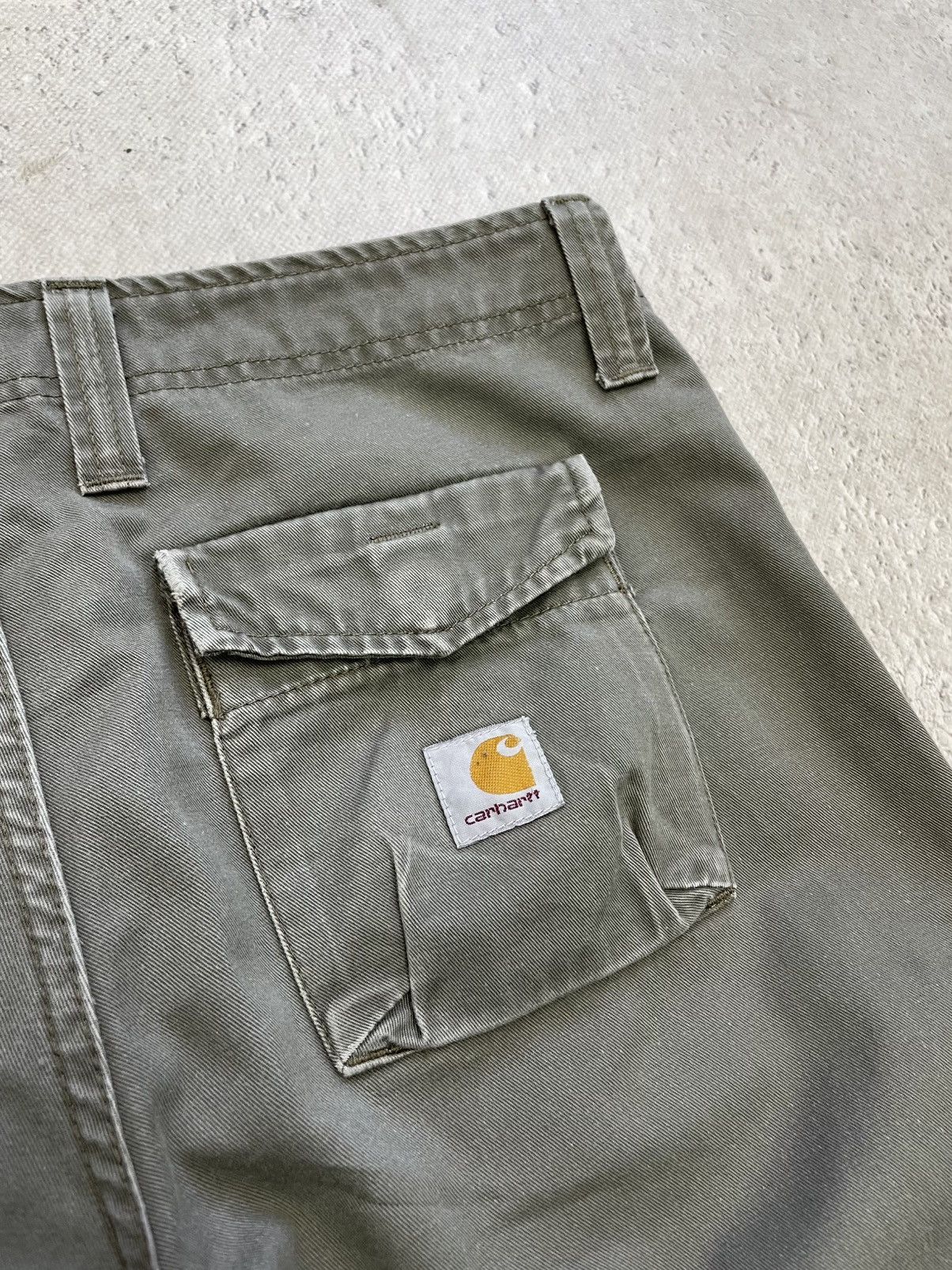 Carhartt Carhartt Workwear Dark Green Cargo Pants Utility Style Size US 31 - 12 Thumbnail