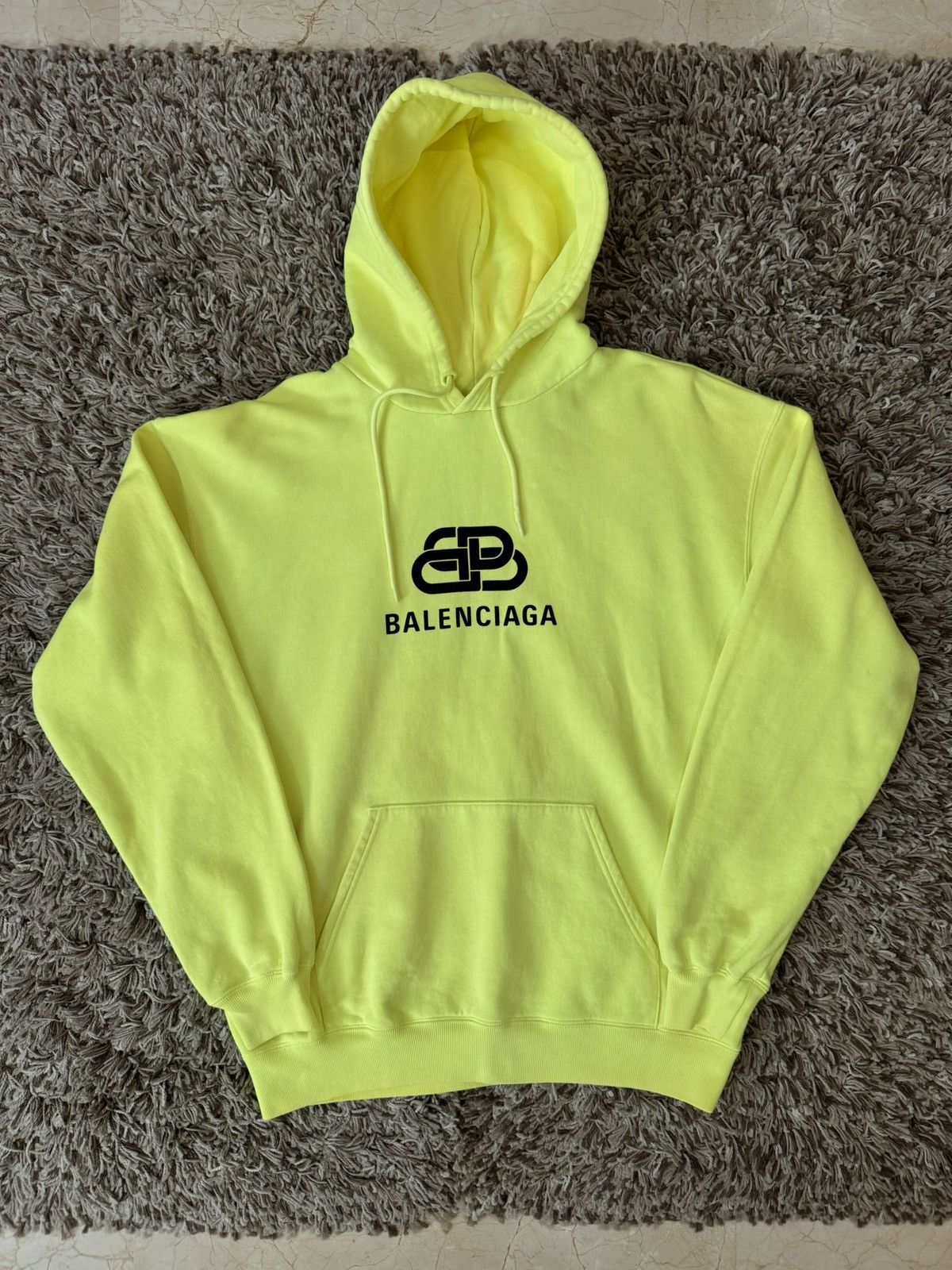 Balenciaga Balenciaga Logo Hoodie Size US S / EU 44-46 / 1 - 1 Thumbnail