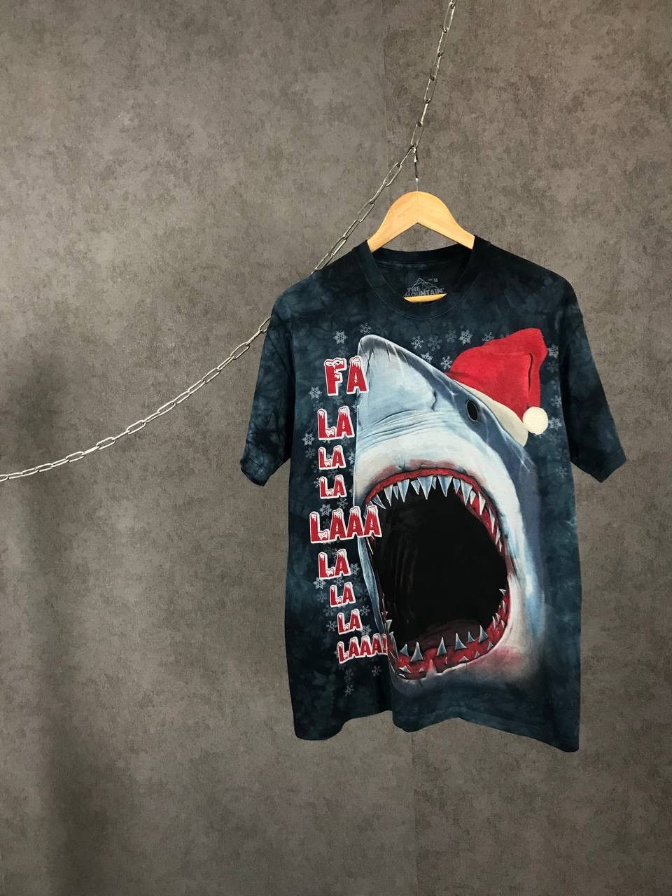 The Mountain Shark 2014 the Mountain made in USA animal tee Size US M / EU 48-50 / 2 - 1 Thumbnail