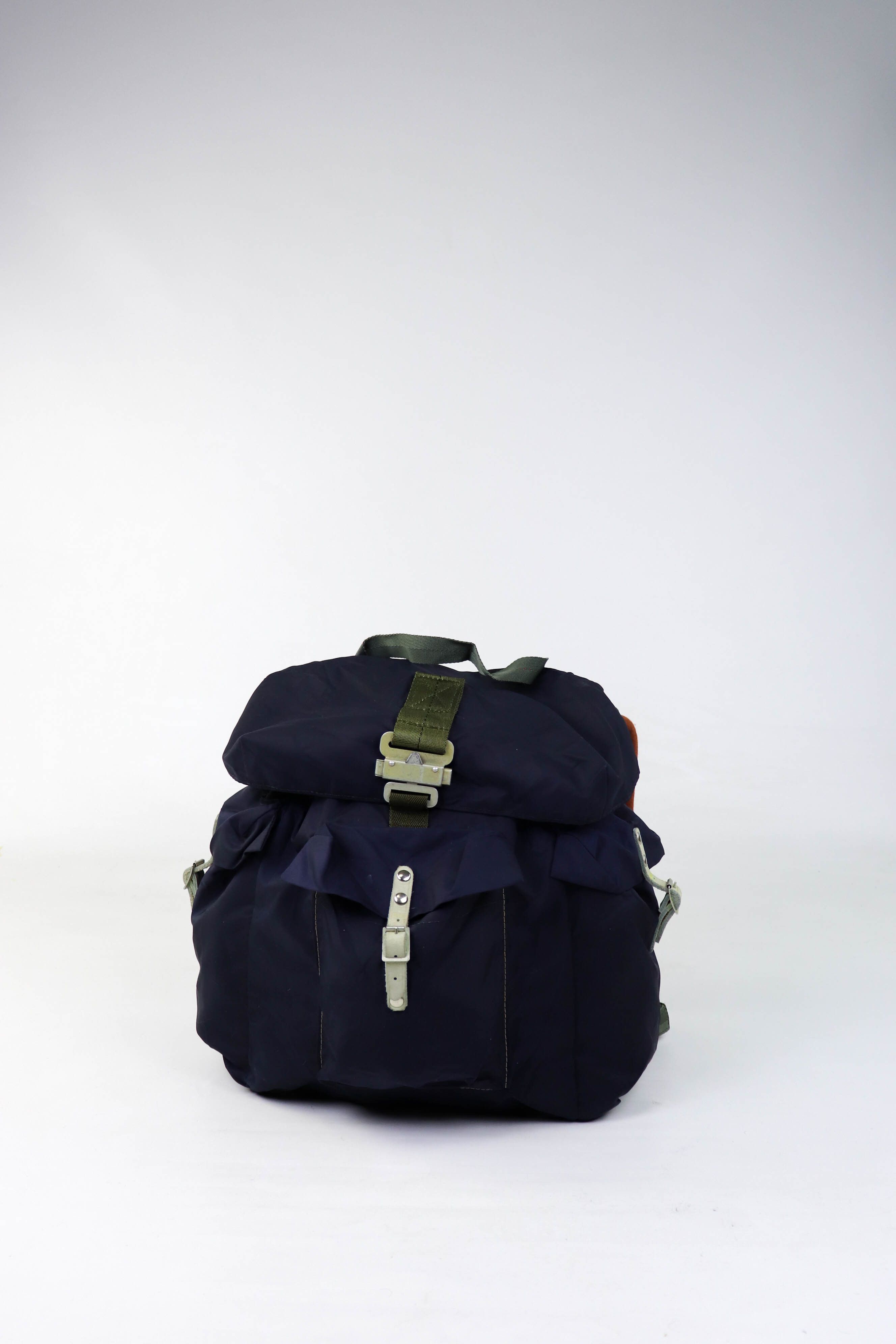 Vintage Vintage Custom Made Nylon/Leather Military Army Rucksack Size ONE SIZE - 7 Thumbnail