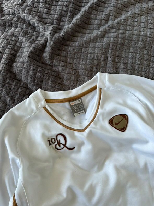 Nike × Vintage Vintage Nike Ronaldinho 10 soccer jersey size S logo Size US S / EU 44-46 / 1 - 2 Thumbnail