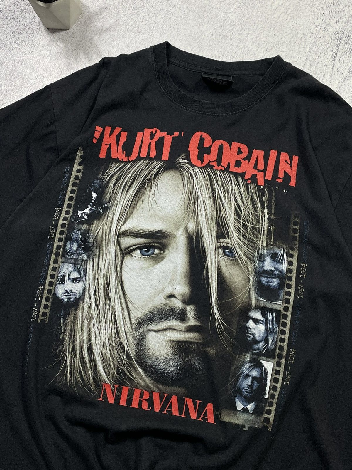 Band Tees × Nirvana × Vintage Vintage 90’s Nirvana Kurt Cobain 1967-1994 T-shirt Size US XL / EU 56 / 4 - 4 Thumbnail