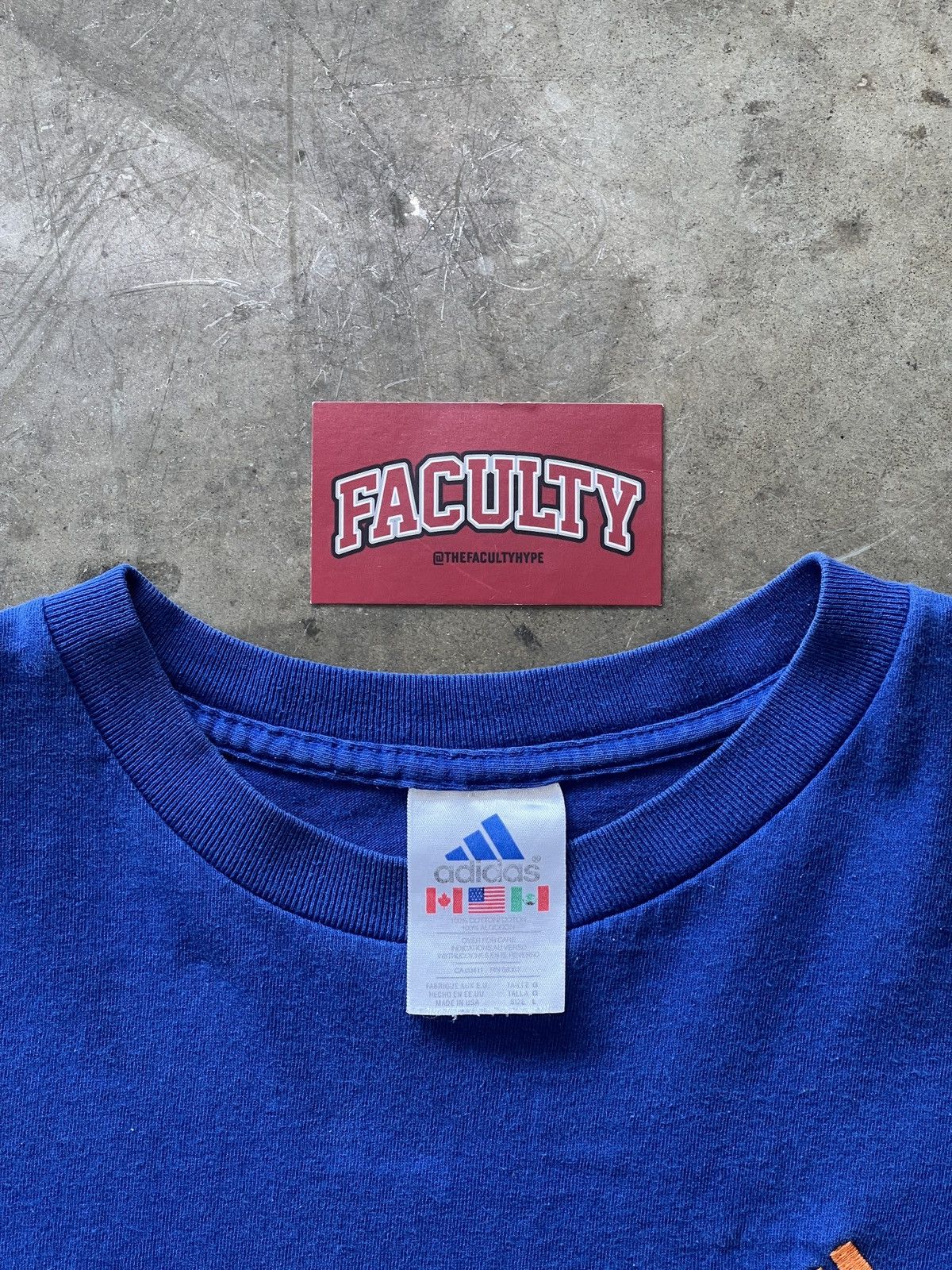 Adidas × Vintage Vintage Adidas 3 Stripe Big Logo Front Graphic Tee XL Size US L / EU 52-54 / 3 - 3 Thumbnail