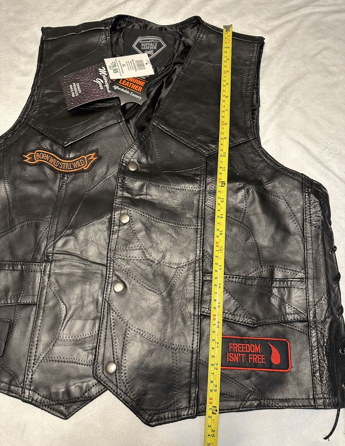 Other NWT Buffalo Leather Diamond Plate Motorcycle Vest-Patches-XL Size US XL / EU 56 / 4 - 6 Thumbnail