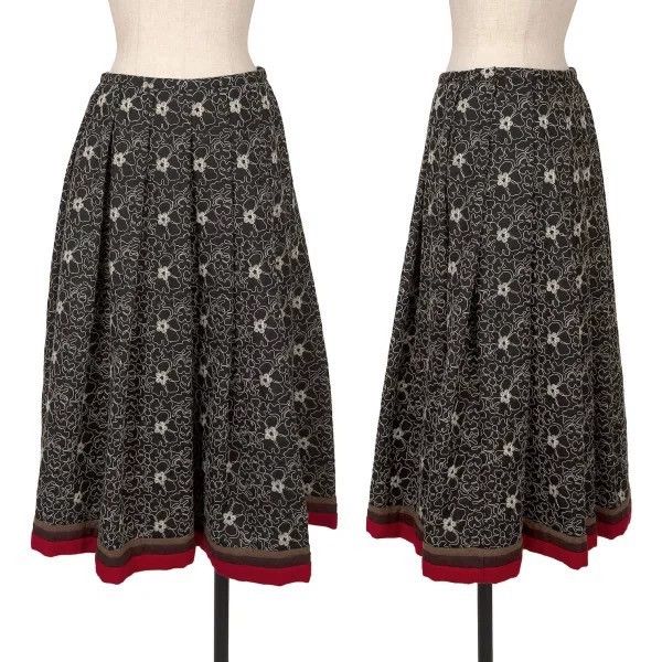 Comme des Garcons COMME des GARCONS Vintage Embroidered Skirt Size 26" / US 2 / IT 38 - 1 Thumbnail