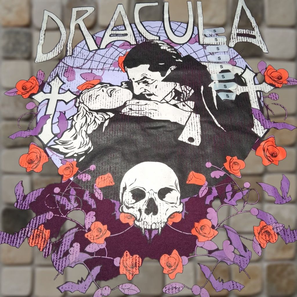 Vintage Universal Studios Monsters Dracula Shirt Women Small Purple Graphic Horror NEW Movie Monster Film Womens Size S / US 4 / IT 40 - 1 Thumbnail