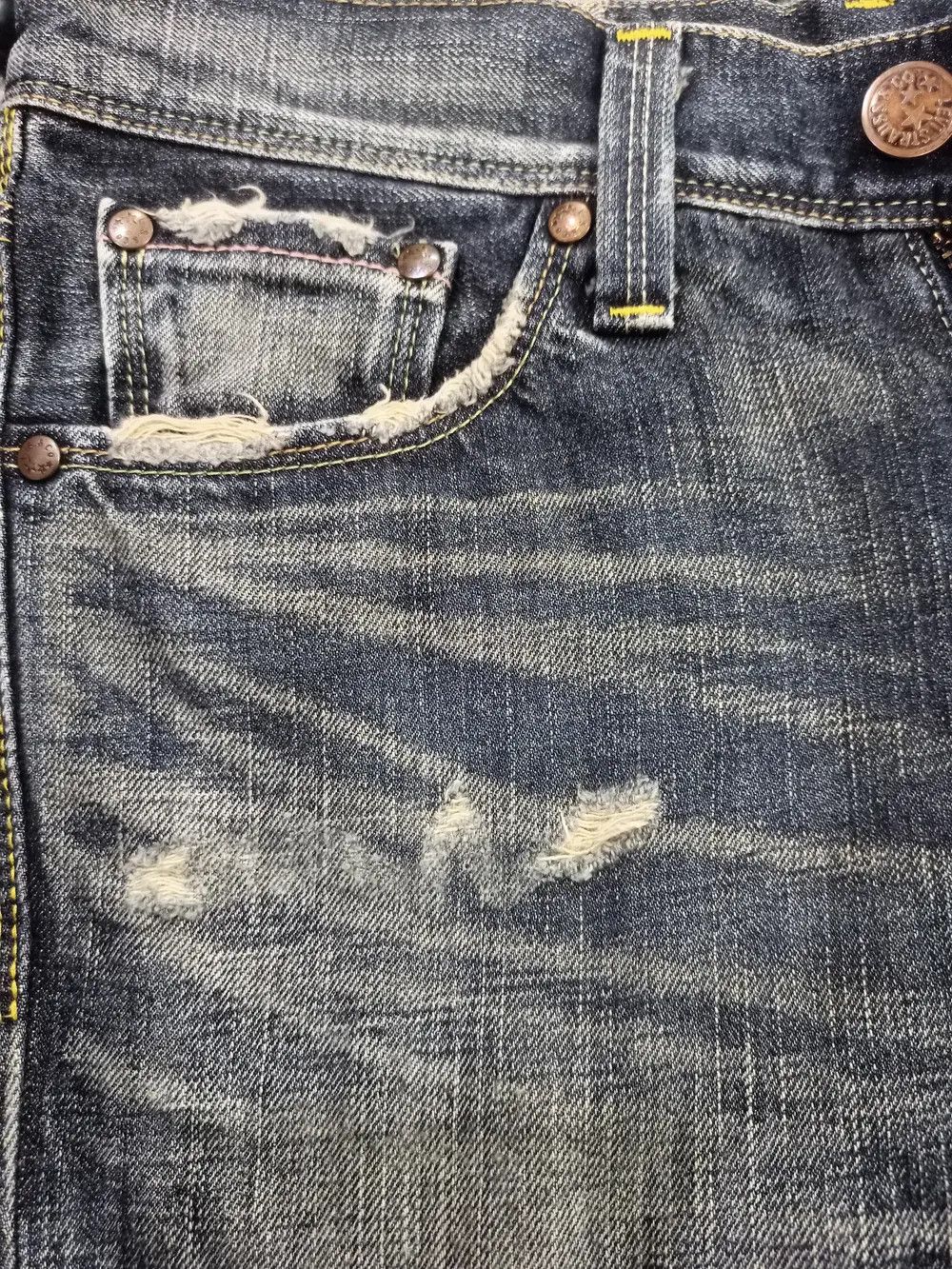Levi's Vintage Levi's LP926 Distressed Denim Flared Jeans Size 29" - 15 Thumbnail