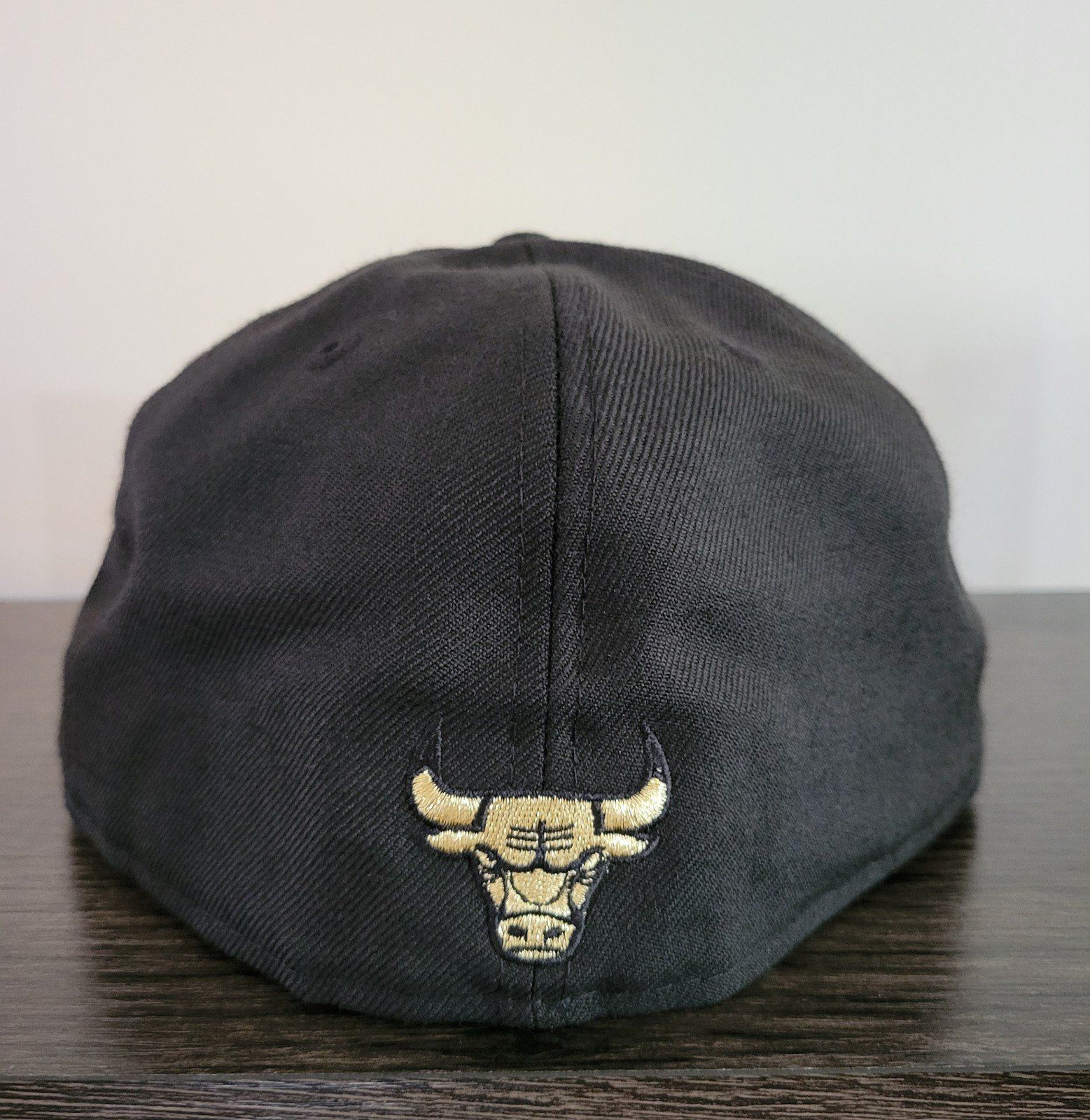 New Era *Firm* 7 3/4 Chicago Bulls Jordan Royalty 4 Fitted Hat Size ONE SIZE - 4 Thumbnail