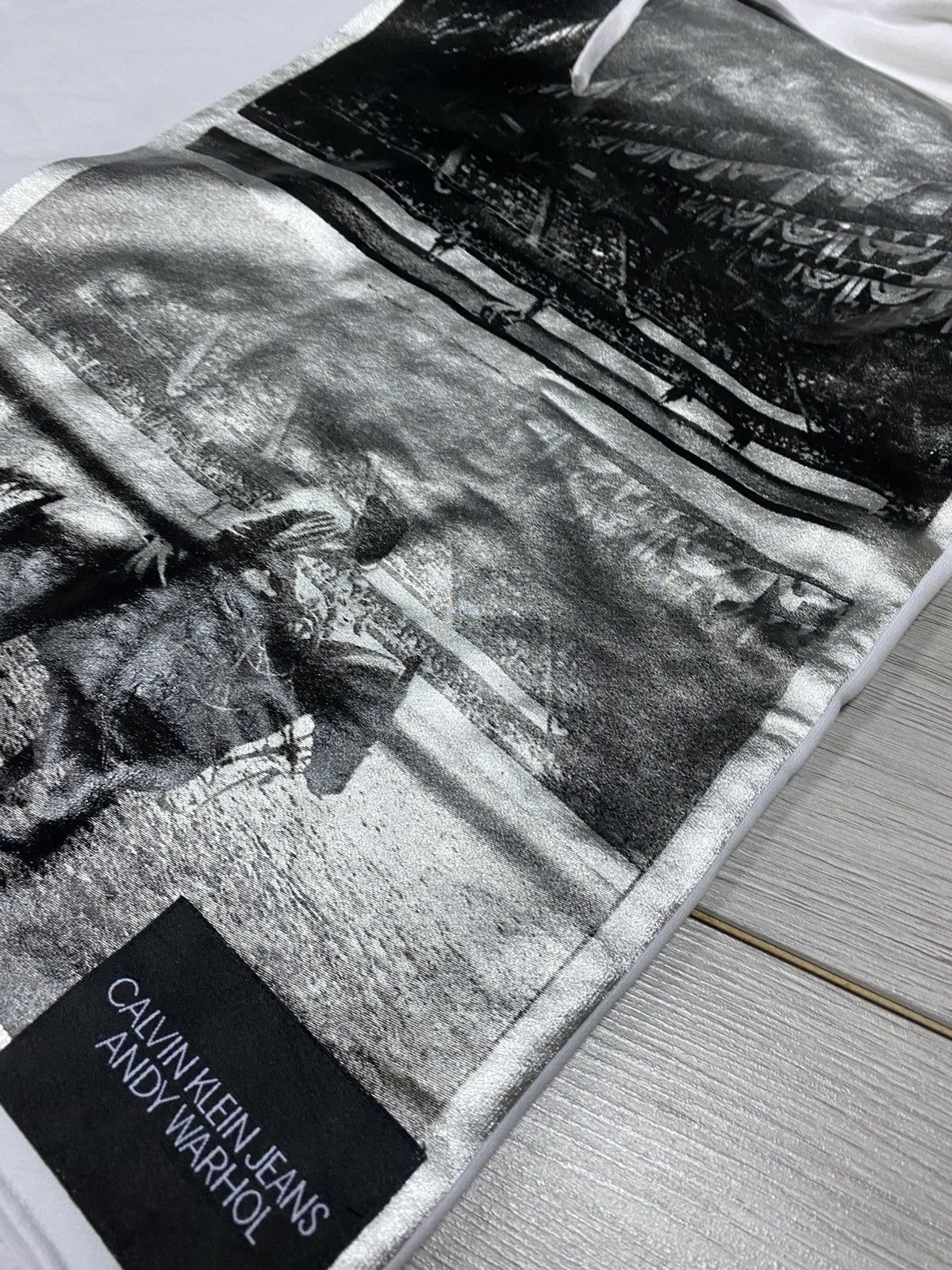 Calvin Klein Calvin Klein Andy Warhol matador big logo silver hoodie Size US XS / EU 42 / 0 - 13 Thumbnail