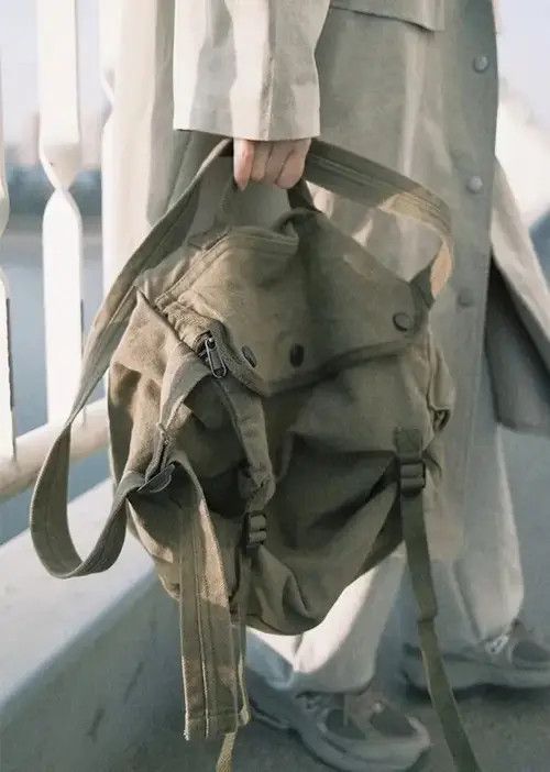 Japanese Brand × Vintage Utility grunge military messenger shoulder bag Size ONE SIZE - 2 Thumbnail