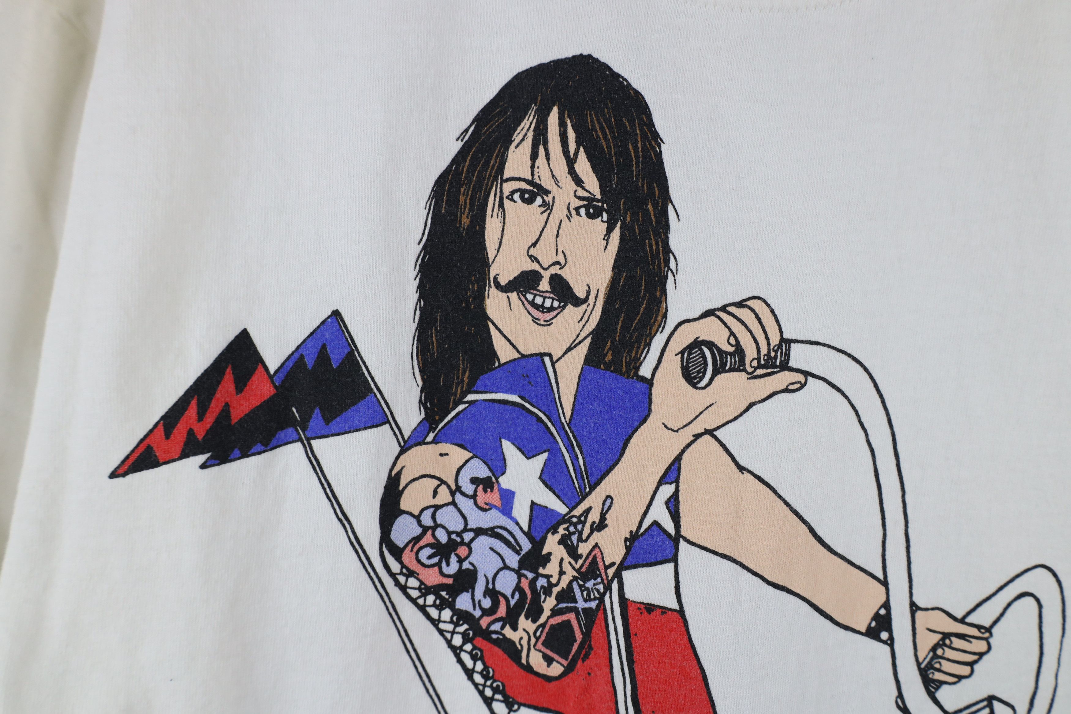 Vintage Vintage Y2K Justin The Darkness Band Short Sleeve T-Shirt Size US L / EU 52-54 / 3 - 5 Thumbnail