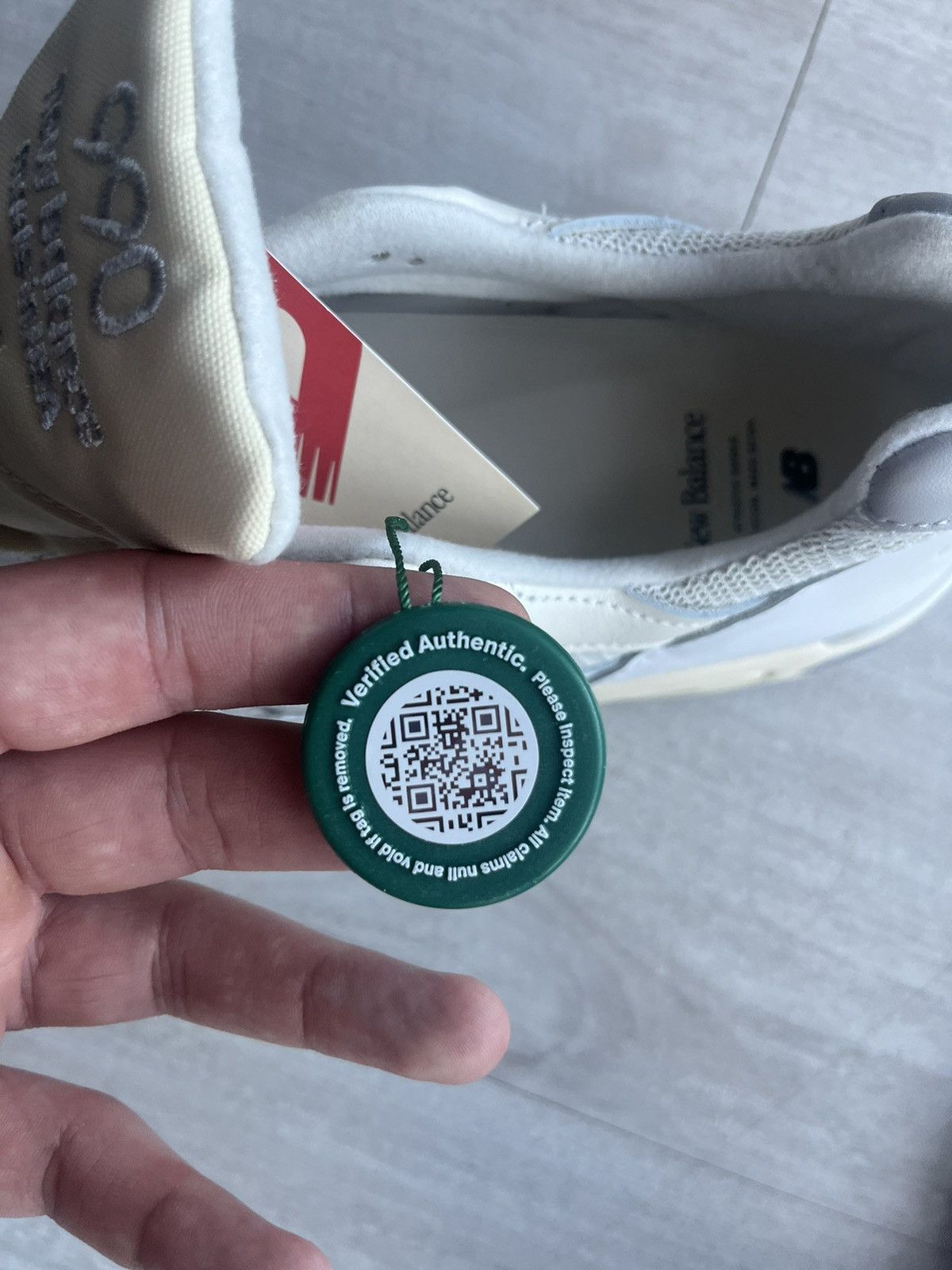 New Balance New Balance 990vv2 MiUSA Teddy Santis Sea Salt Sneakers Size US 12 / EU 45 - 6 Thumbnail