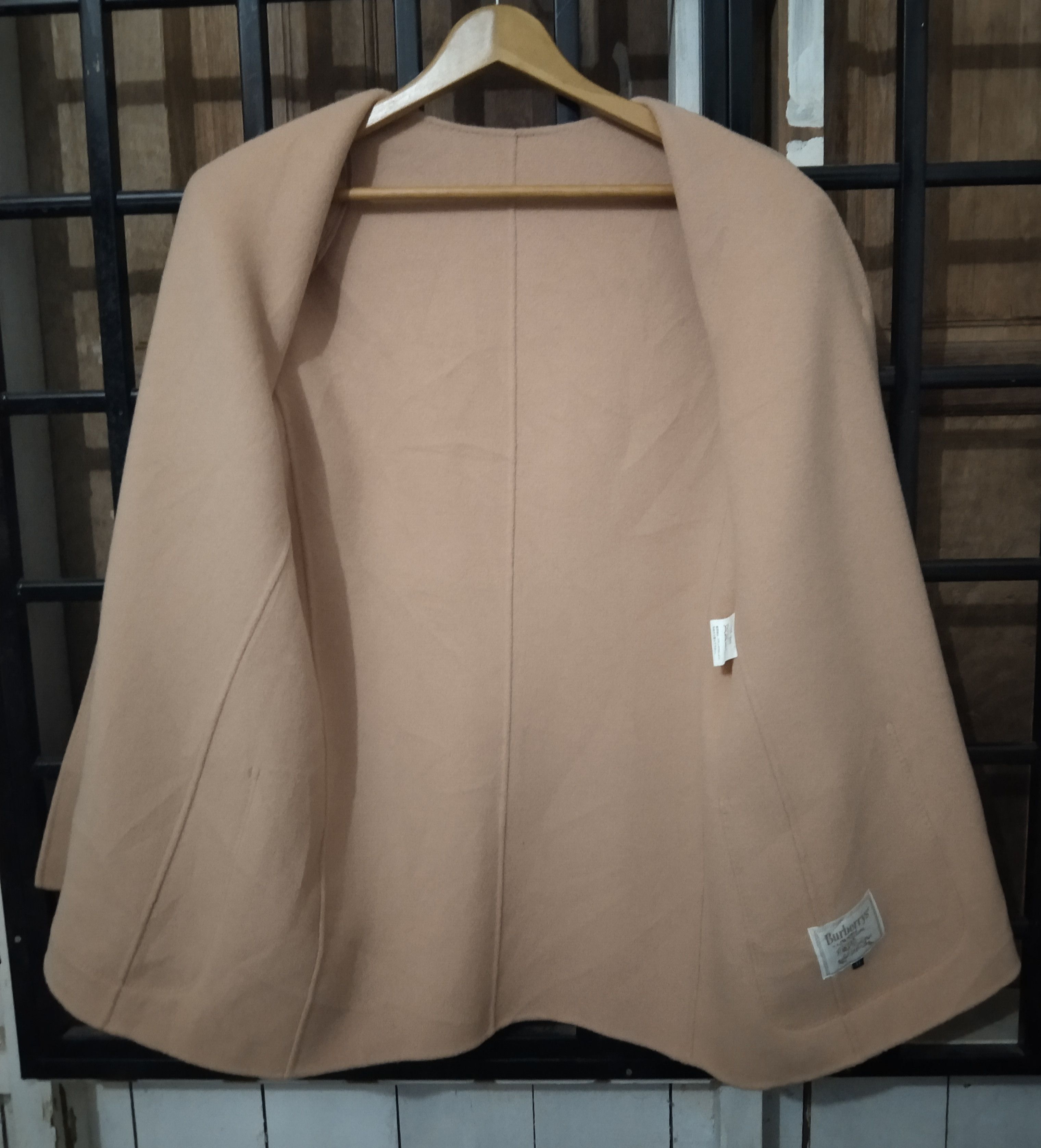 Burberry Vintage Burberrys Wool Blend Garment Size M / US 6-8 / IT 42-44 - 4 Thumbnail