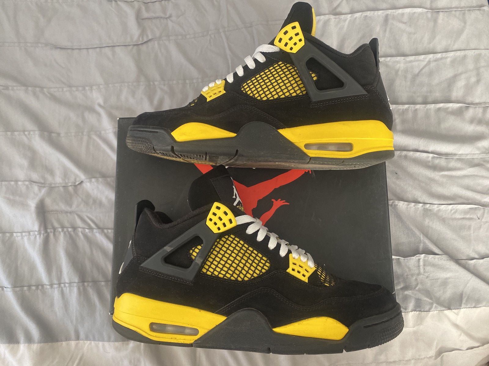 Jordan Brand Air Jordan Retro 4 “Thunder” Size US 10 / EU 43 - 1 Thumbnail