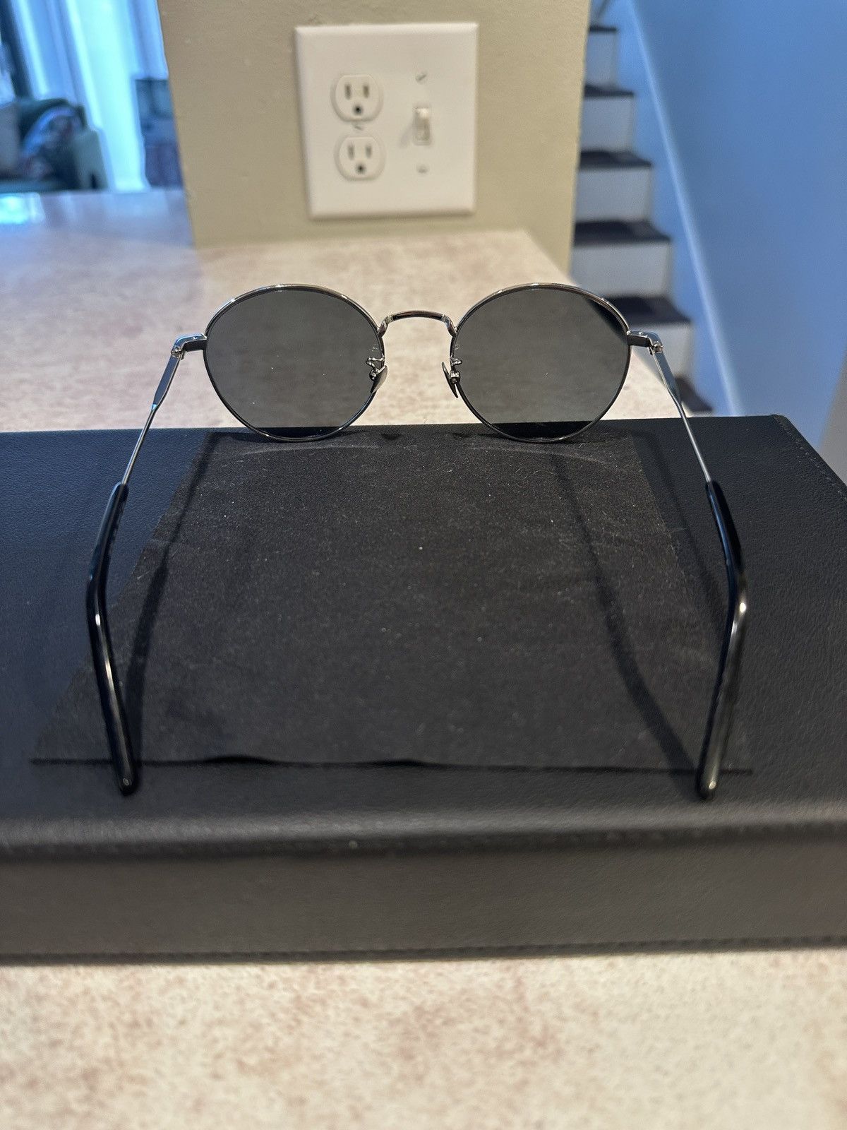 Saint Laurent Paris Round Mirrored Sunglasses SL250-003 Size ONE SIZE - 5 Thumbnail