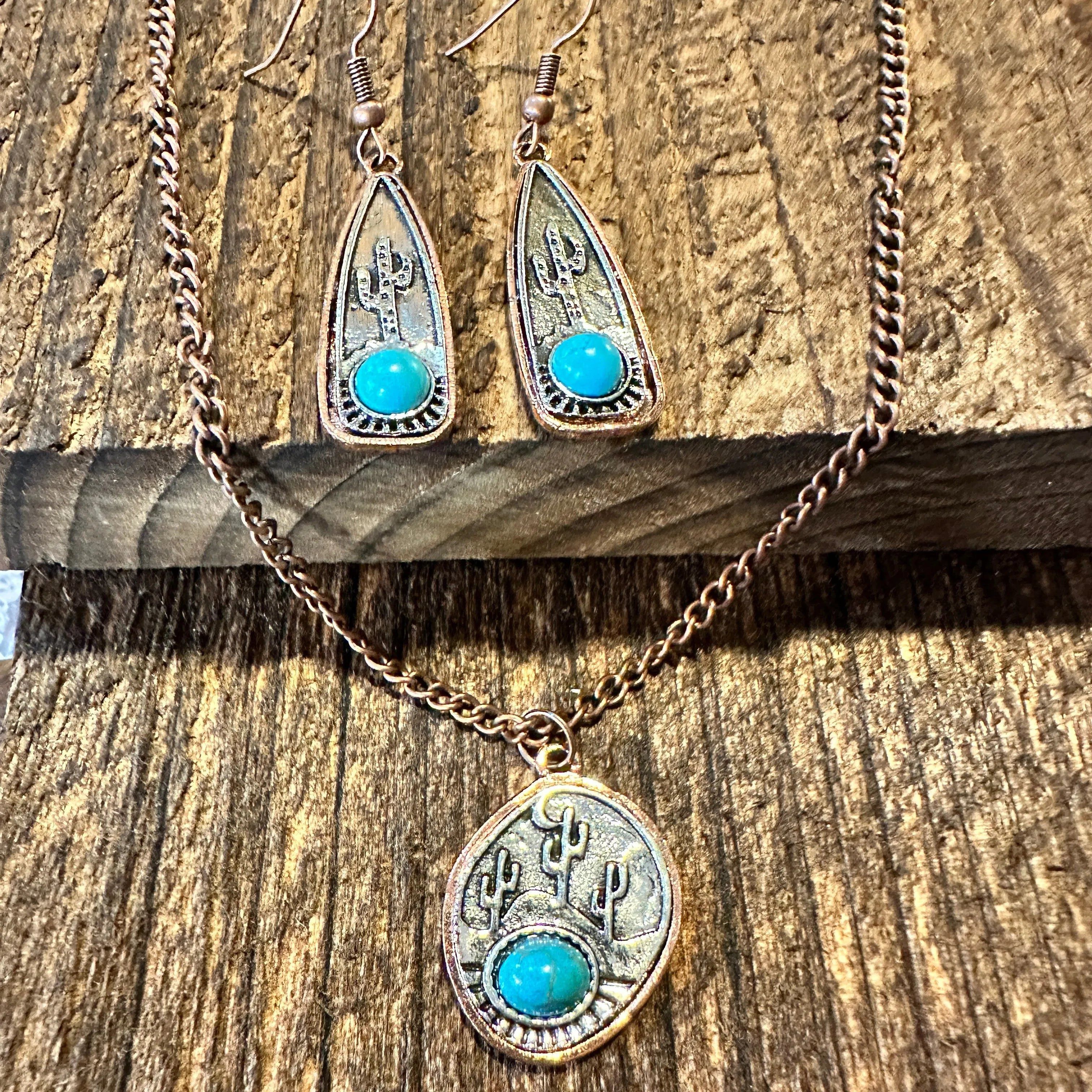 Other Boho SouthWestern Cowgirl Copper Turquoise Cactus Necklace/D Size ONE SIZE - 3 Thumbnail