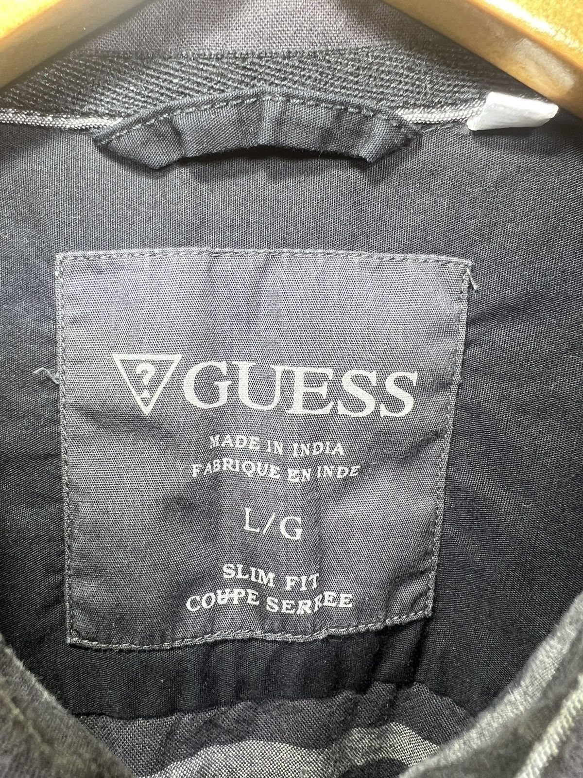 Guess GUESS Men's Black Striped Grunge Polo Shirt Size L Slim Fit Size US L / EU 52-54 / 3 - 3 Thumbnail