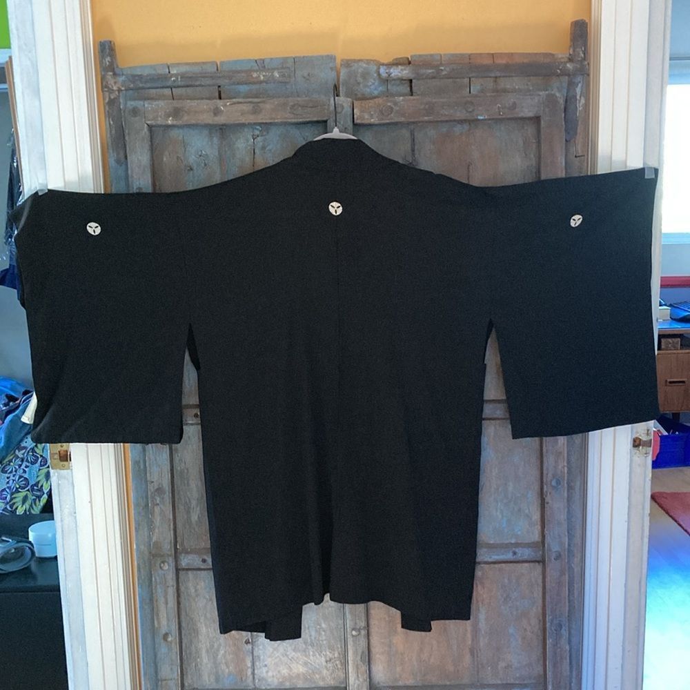 Handmade Japanese Style Black Kimono with Interior Tie One Size Sand Size ONE SIZE - 9 Thumbnail
