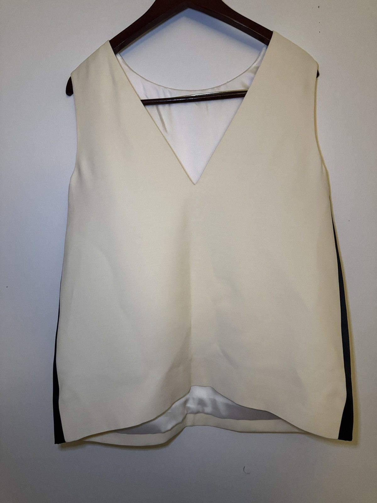 Burberry Burberry Ladies Satin Stripe Wool Silk Sleeveless Top Size M / US 6-8 / IT 42-44 - 2 Thumbnail