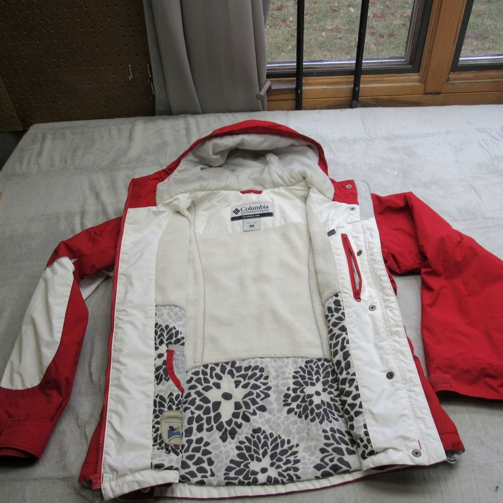Vintage Columbia Jacket Womens M Red Insulated Hooded Waterproof Ski Jacket Snowboard Size M / US 6-8 / IT 42-44 - 3 Thumbnail