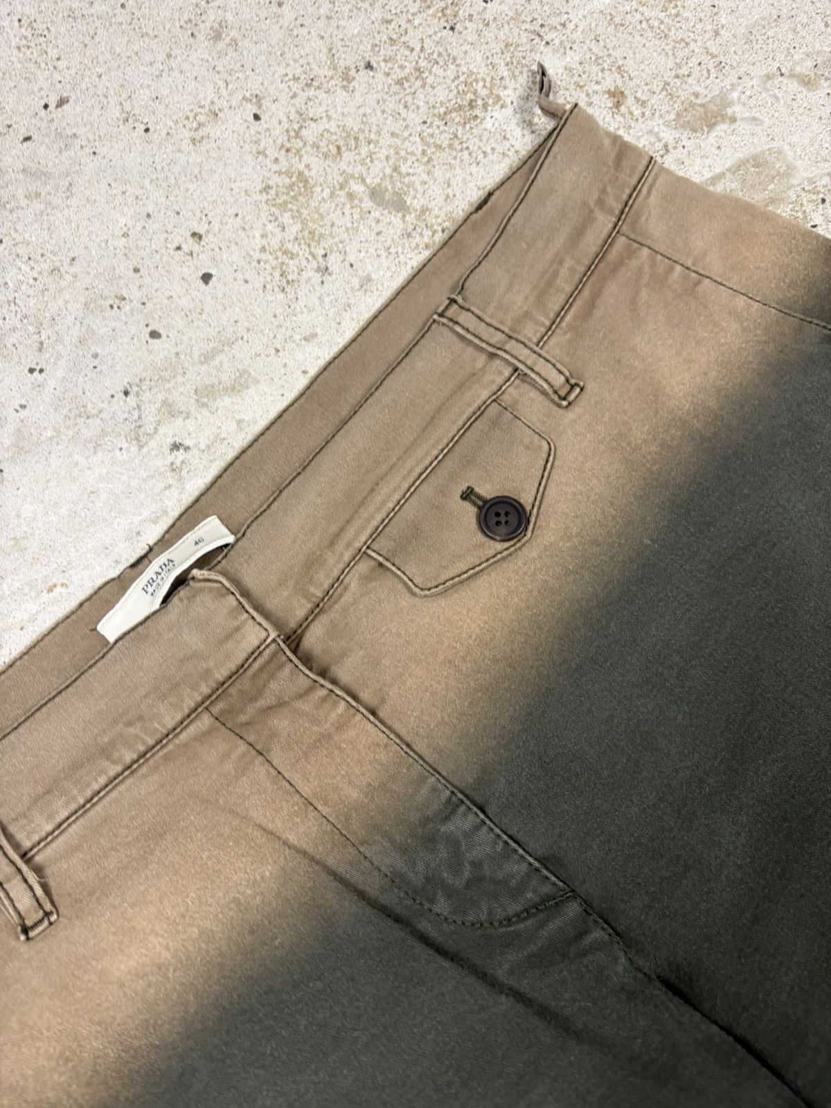 Prada SS 2004 Prada Cropped Ombre Bleached Trosuers Pants Capri Size 32" / US 10 / IT 46 - 8 Thumbnail