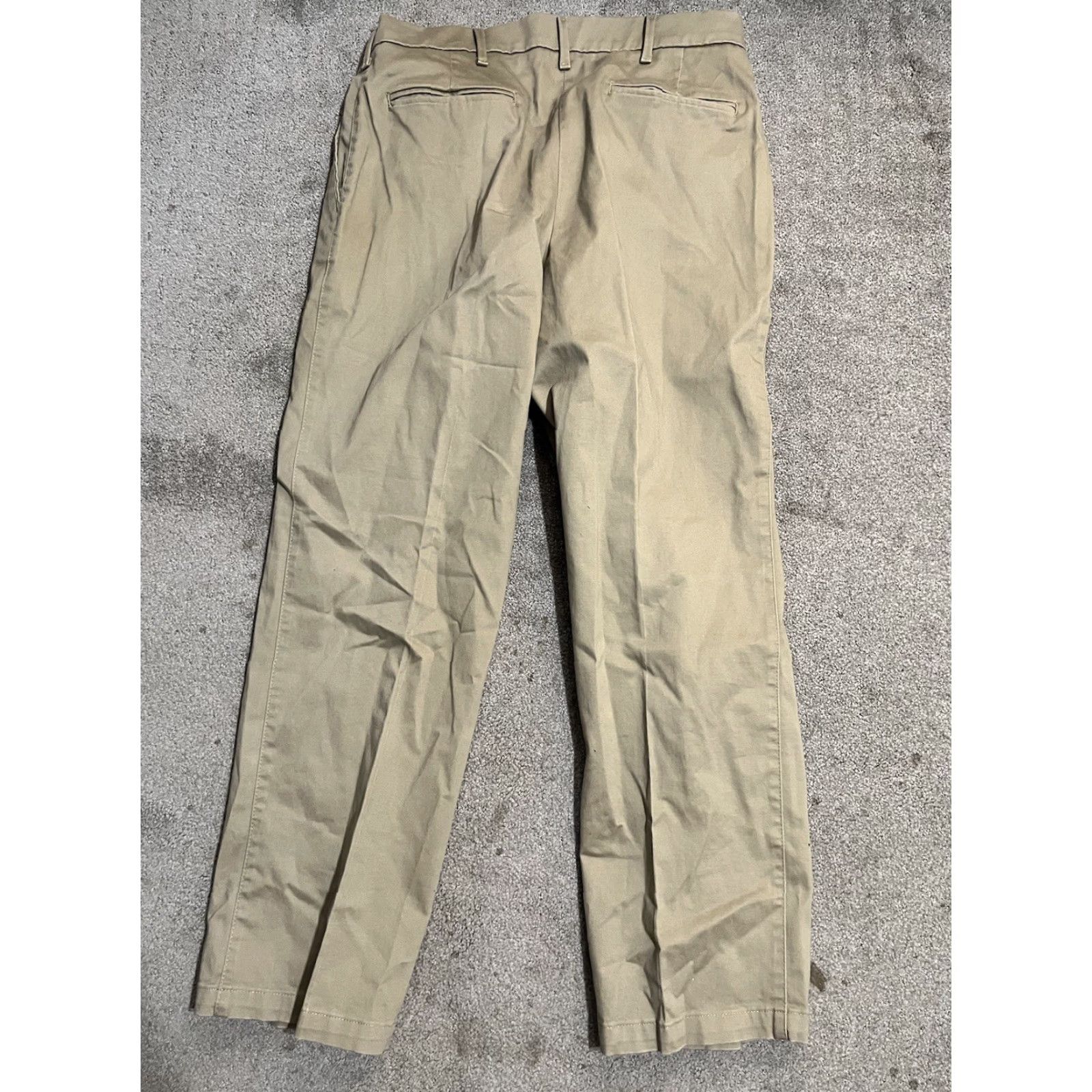 Wrangler Wrangler Pants Mens 34x32 Beige Cotton Flat Front Relaxed Fit Work Khakis Size US 34 / EU 50 - 3 Thumbnail