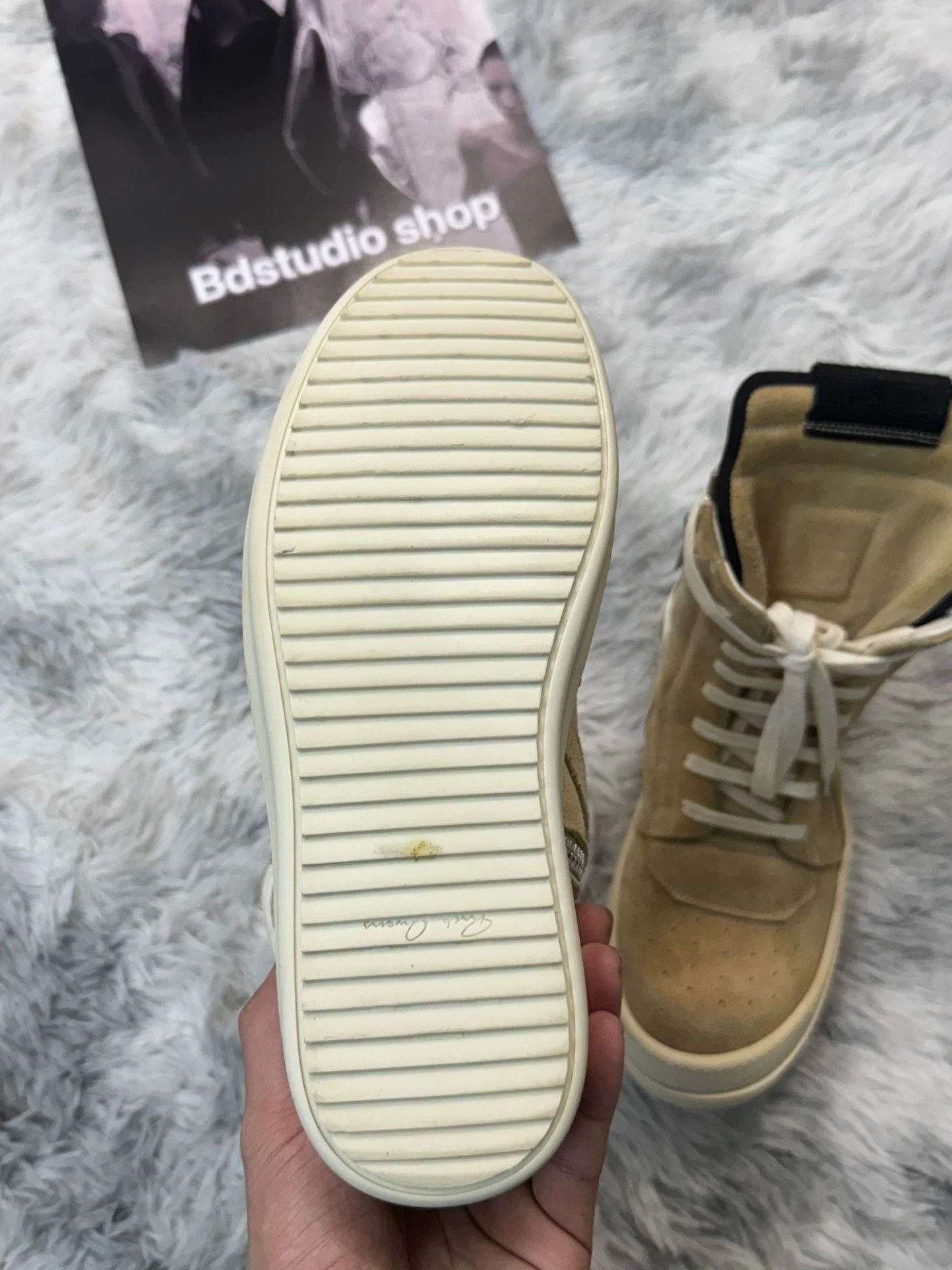 Rick Owens Rick Owens inverted triangle wheat color, RO main line suede Size US 7 / IT 37 - 7 Thumbnail