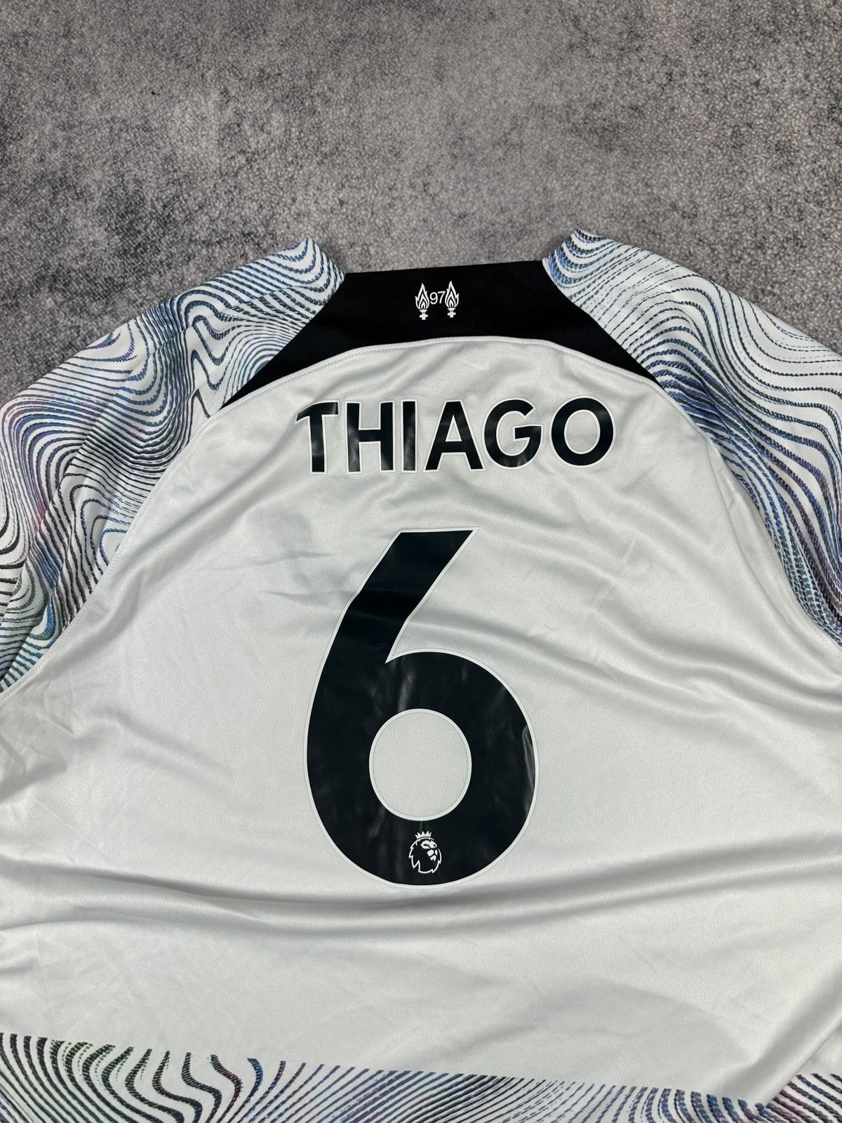 Nike Nike Liverpool 6 Thiago Soccer Jersey Football Rare XXL Y2K Size US XXL / EU 58 / 5 - 2 Thumbnail