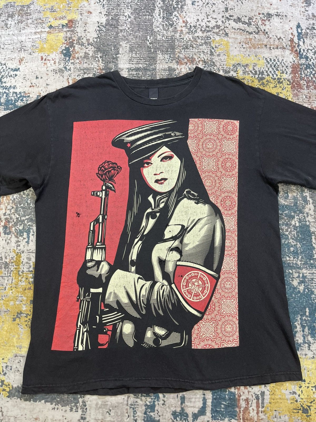 Obey Vintage Obey Peace Guard Graphic Tee Shirt Size US L / EU 52-54 / 3 - 2 Thumbnail