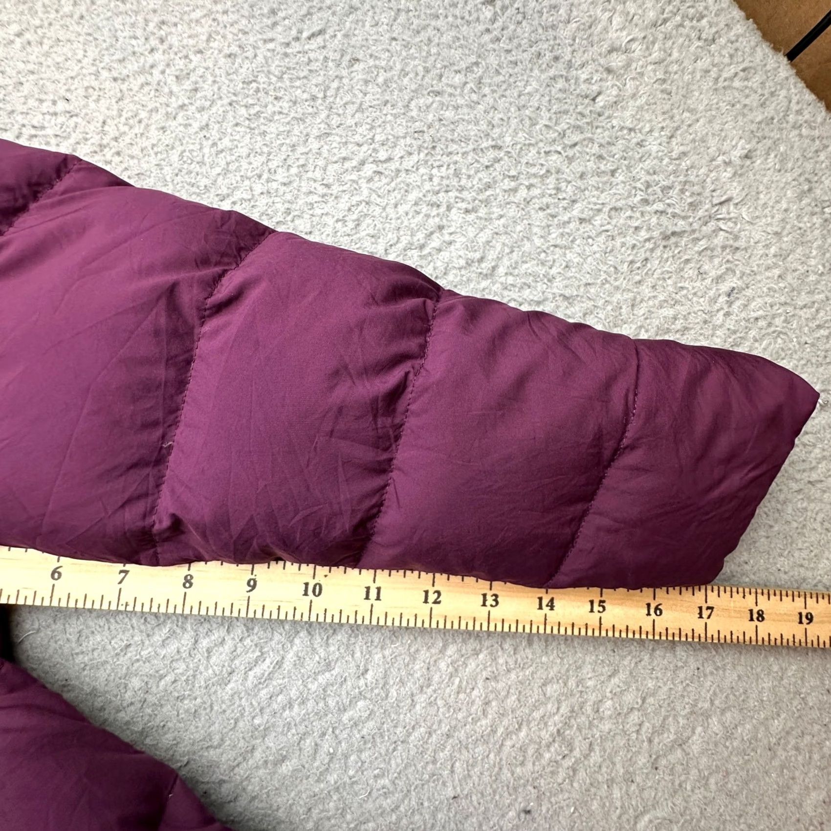 Marmot Marmot Montreaux 700 Fill Down Coat Jacket Womens Medium Purple Parka Fleece Long Hooded Full Zip Pockets Casual Autumn Winter Outdoors Mens? Ladies? Size S / US 4 / IT 40 - 5 Thumbnail