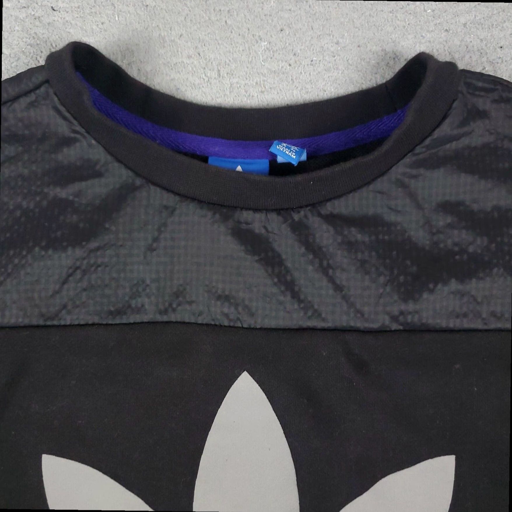 Adidas Adidas Pullover Sweater Womens XS Black Cotton Blend Crew Neck Size XS / US 0-2 / IT 36-38 - 3 Thumbnail