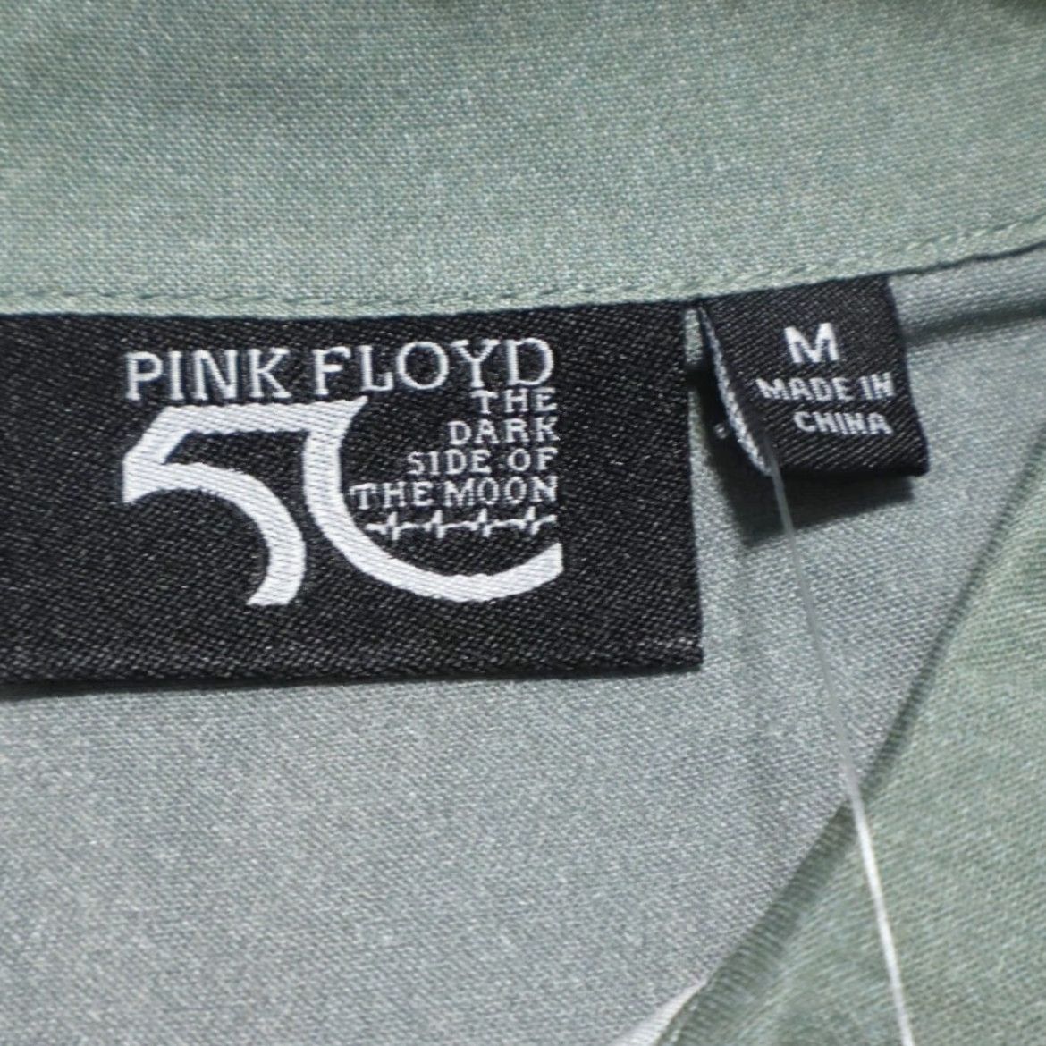 Vintage Pink Floyd Dark Side of the Moon Rayon All Over Print Button Up Shirt Men's M Size US M / EU 48-50 / 2 - 5 Thumbnail