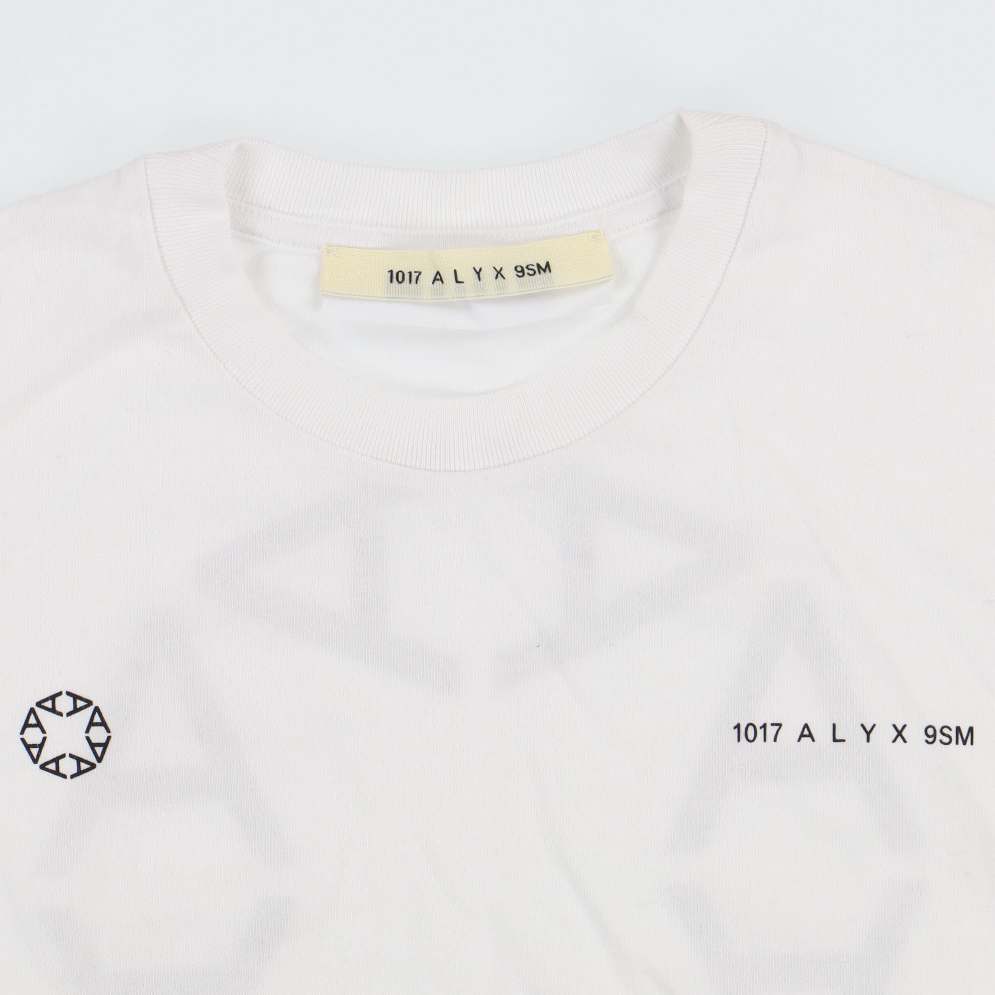 1017 ALYX 9SM White A Sphere Logo T-Shirt Size XS / US 0-2 / IT 36-38 - 6 Thumbnail