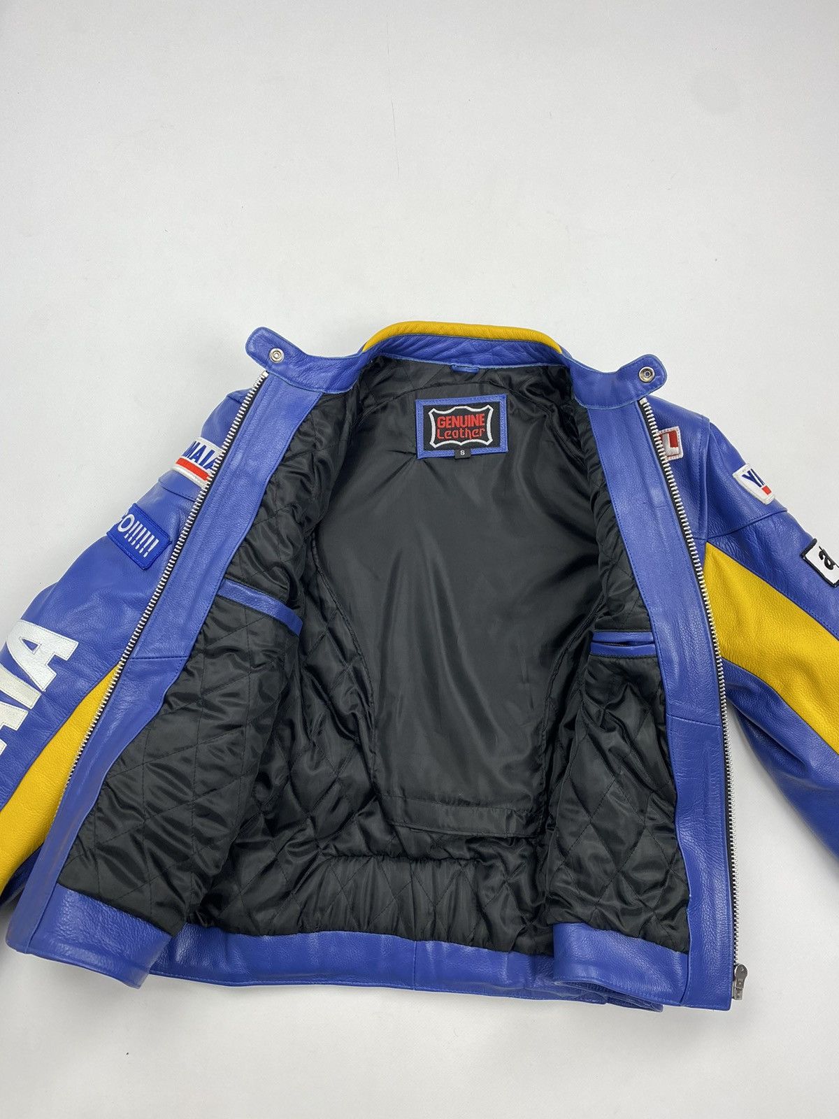 Yamaha VINTAGE RACING LEATHER JACKET VALENTINO ROSSI STYLE Size US S / EU 44-46 / 1 - 3 Thumbnail