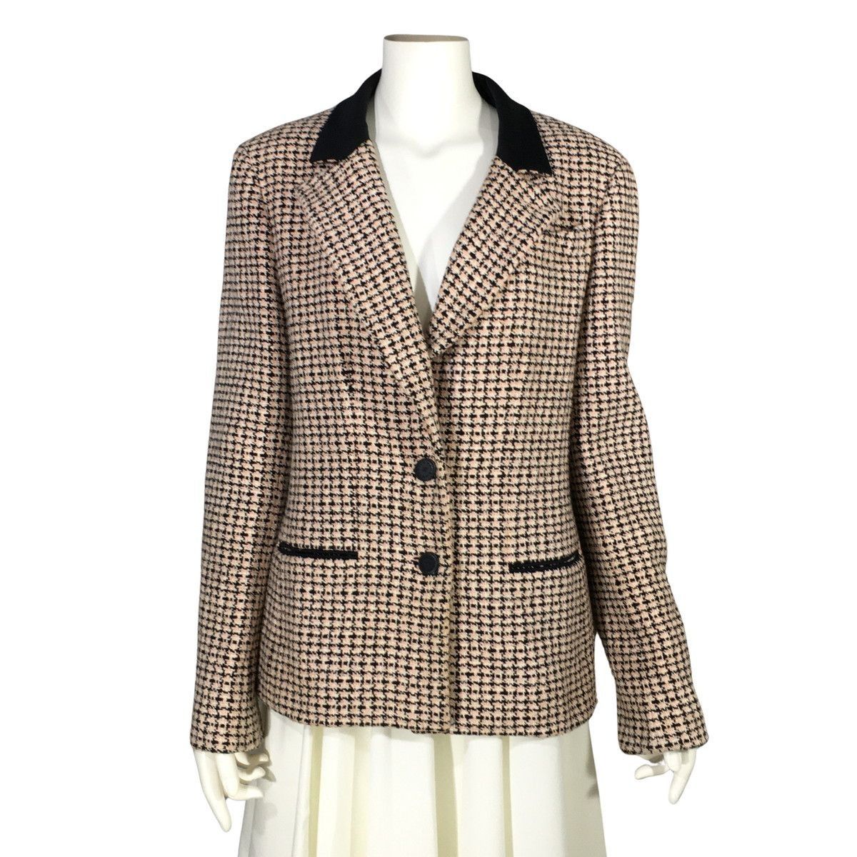 Chanel CHANEL Jacket Blazer Tweed 02P 2002 women 40 Size S / US 4 / IT 40 - 1 Thumbnail