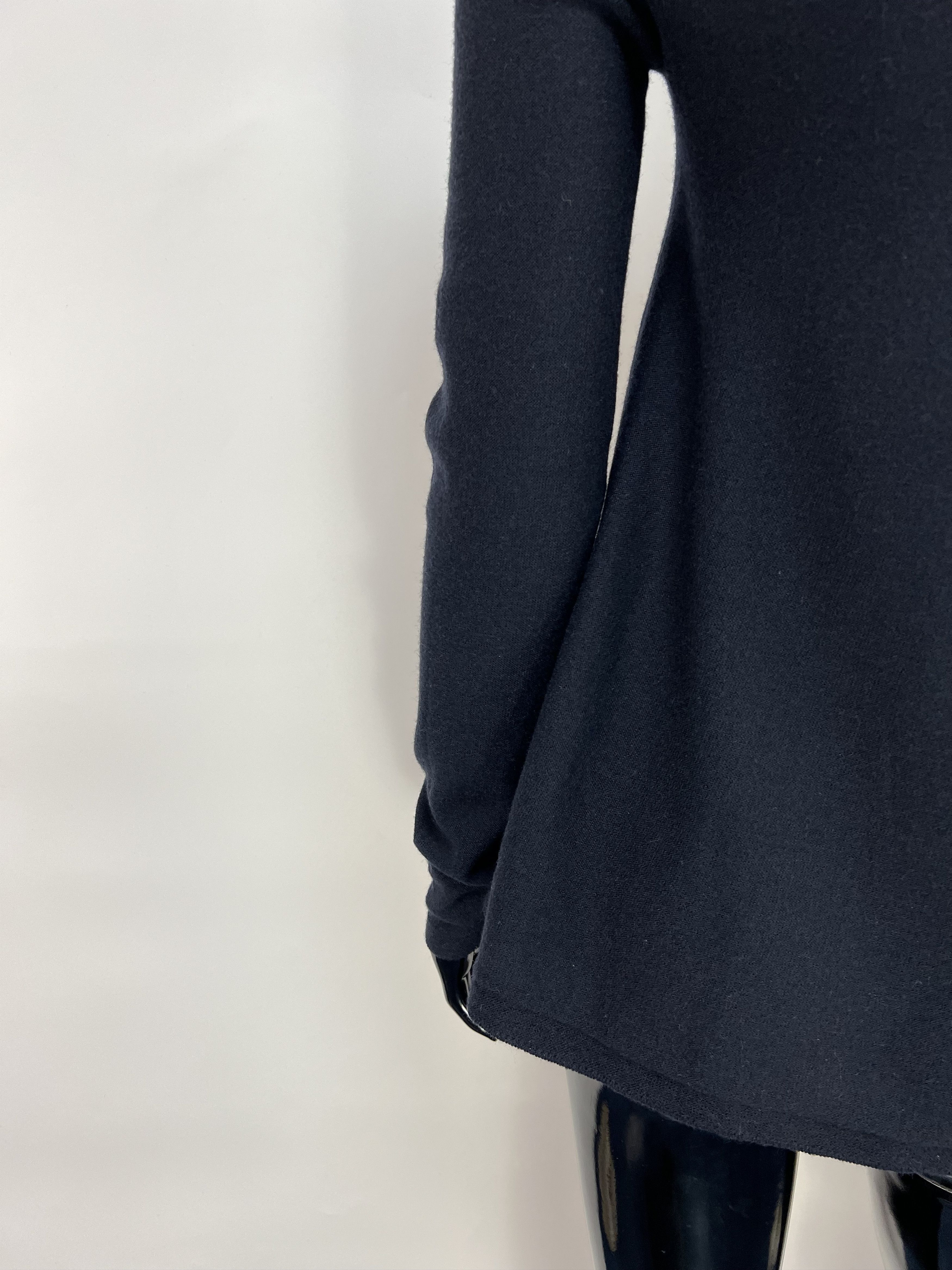 hannes roether Hannes Roether Navy 100% Merino Wool Crew Neck Sweater Size S / US 4 / IT 40 - 10 Thumbnail