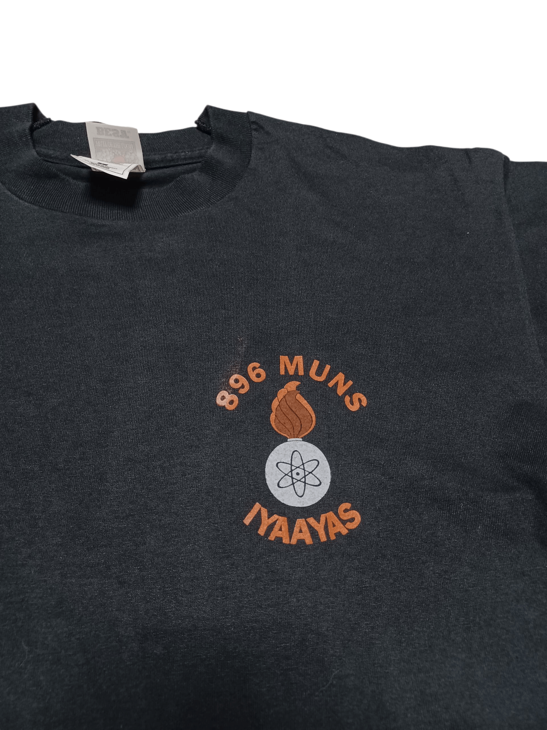 Fruit Of The Loom 896 MUNS NUCLEAR BOMB VINTAGE MILITARY FOTL TEE Size US L / EU 52-54 / 3 - 4 Thumbnail