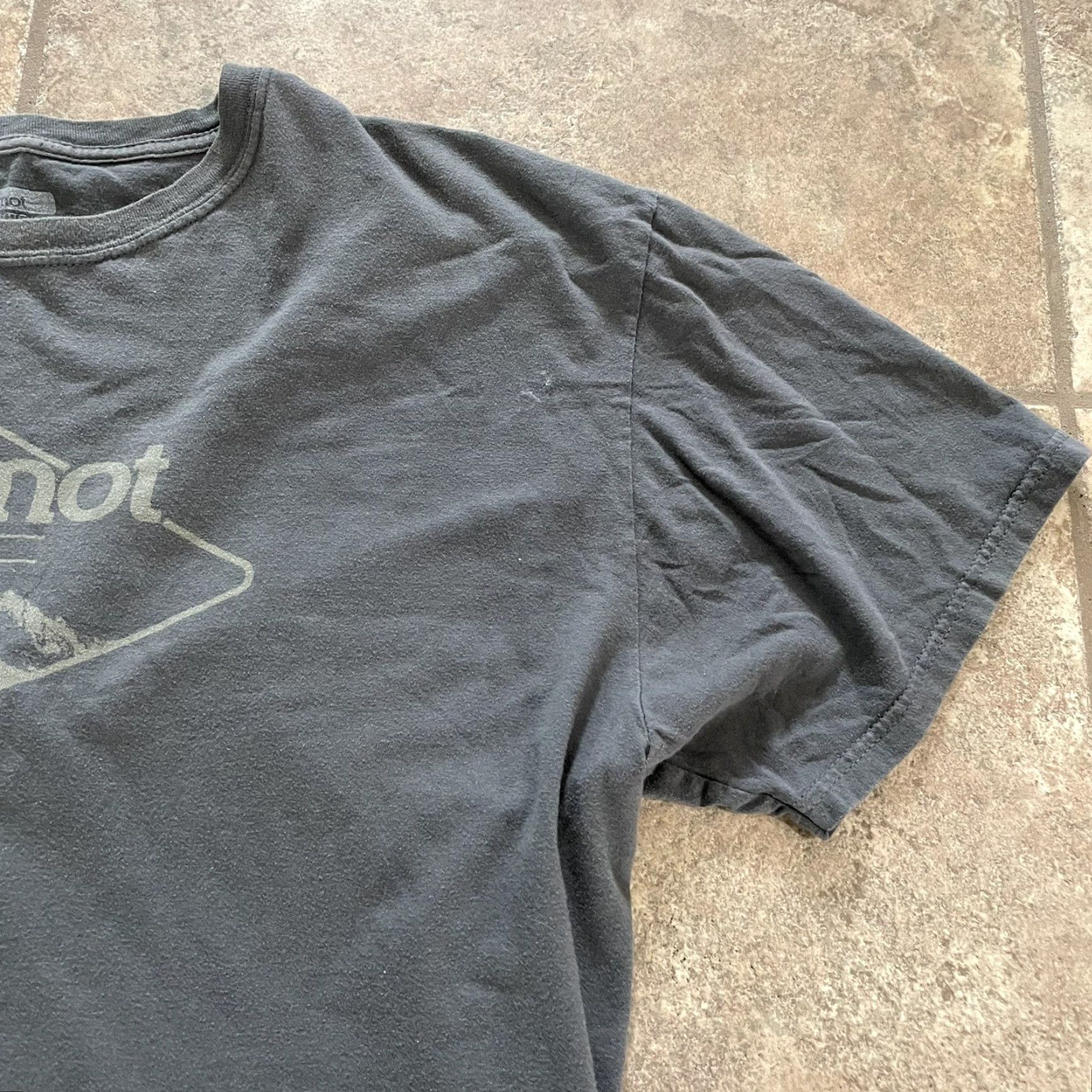 Marmot Marmot 100% cotton gray graphic Tee Mens Size XXL T-Shirt Shirt Gray 2XL Mens Size US XXL / EU 58 / 5 - 2 Thumbnail