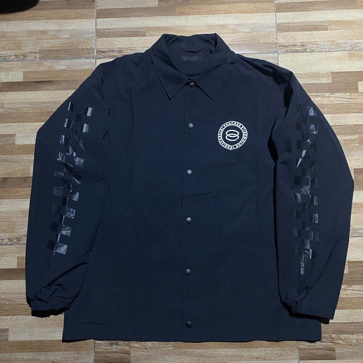 Hypebeast × Uniqlo Uniqlo x Hypebeast Community Center x Peaches Coach Jacket Size US XL / EU 56 / 4 - 1 Thumbnail