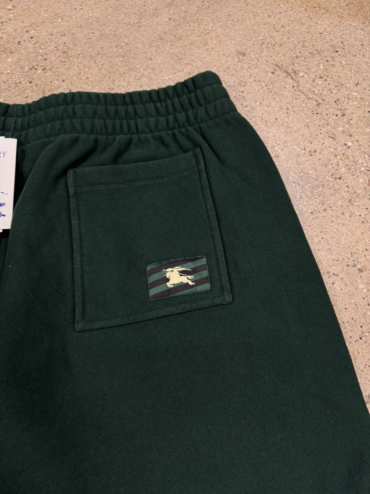 Burberry Burberry Logo Patch Sweatshorts NEW 850$ Size US 40 / EU 56 - 2 Thumbnail