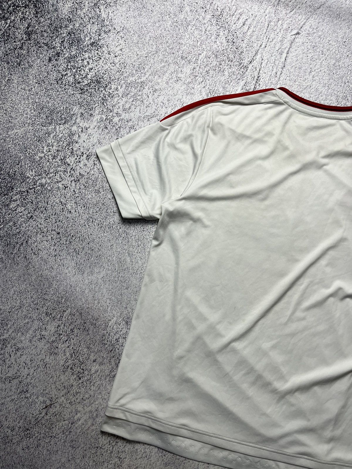 Nike Adult Adidas Manchester United Jersey 2015\16 Size US L / EU 52-54 / 3 - 17 Thumbnail