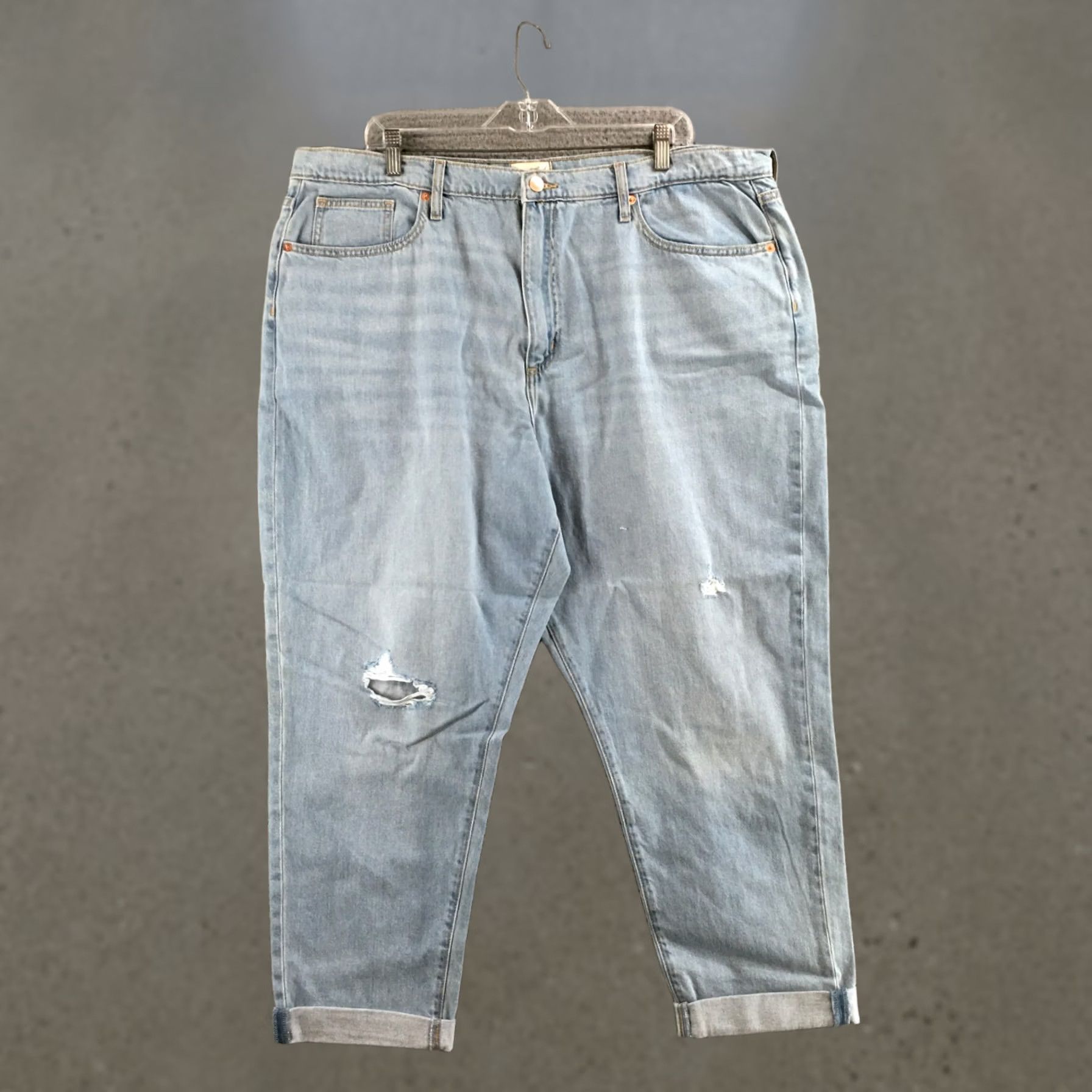 Vintage Universal Thread Jeans Womens 18/34R Boyfriend High Rise Zip Fly Distressed Blue Jeans Womens Regular Medium Blue 5-Pocket Classic Modern Mens Womens Size 40" / US 18 - 1 Thumbnail
