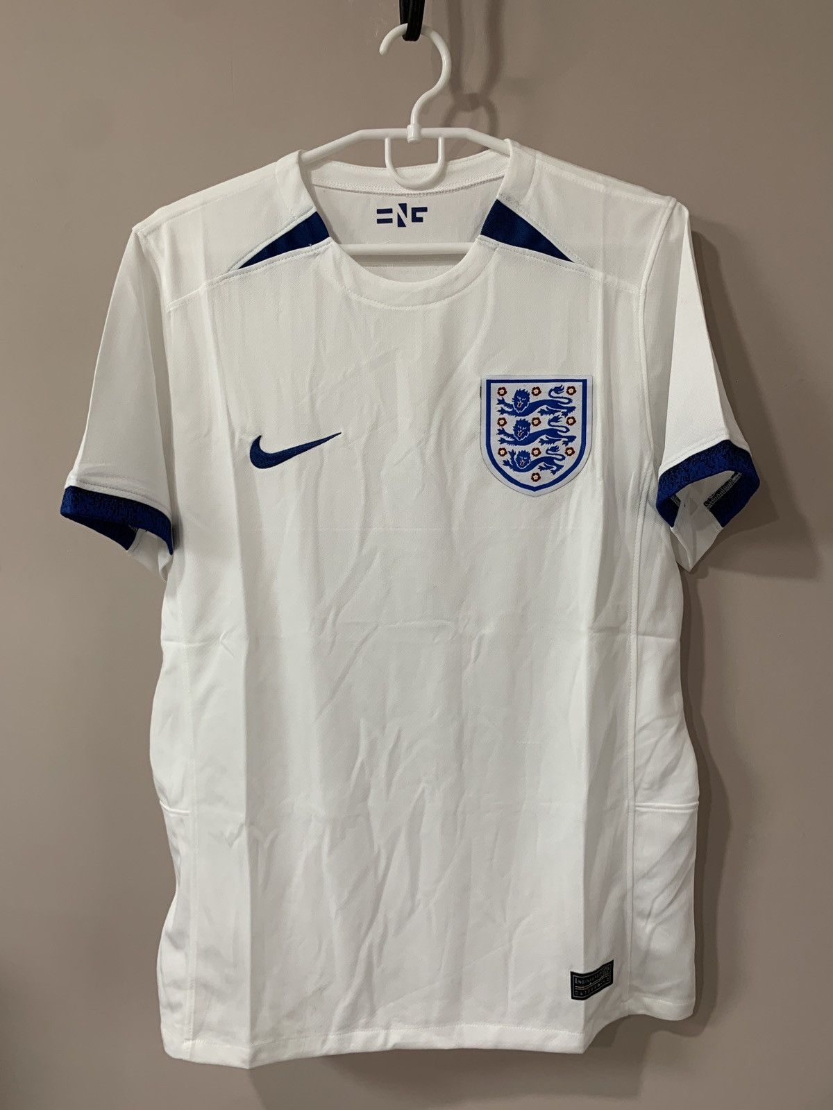 Nike England Home Football Shirt Nike Soccer Jersey Size S Size US S / EU 44-46 / 1 - 1 Thumbnail