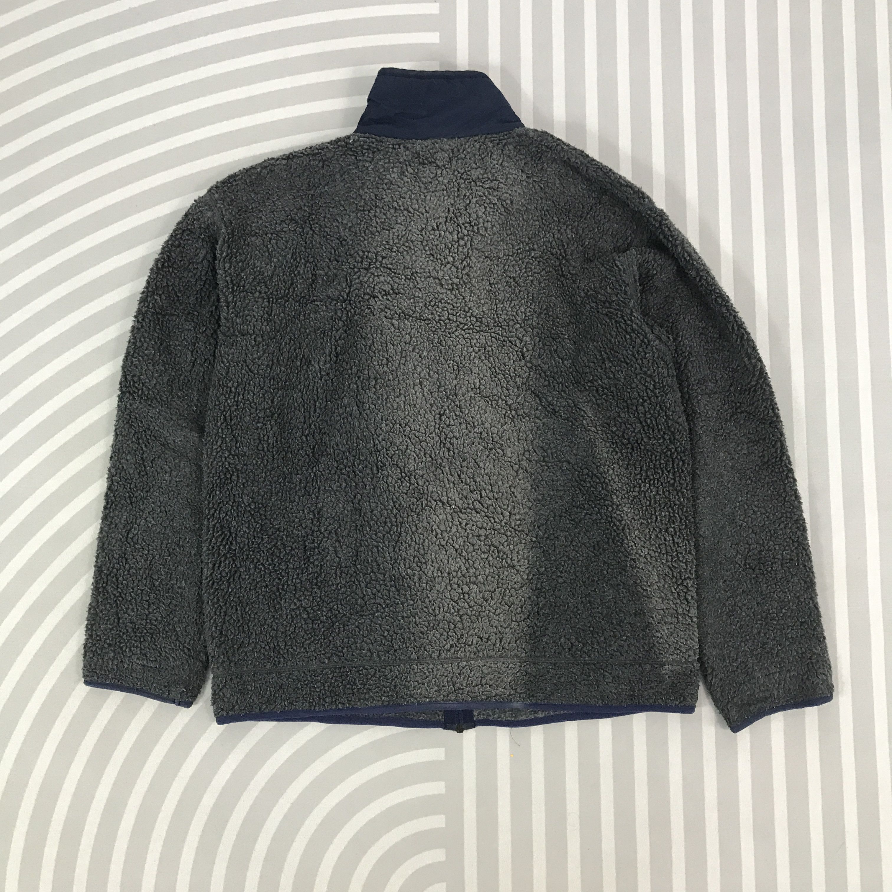 The North Face × Vintage Vintage The north face Sun Faded Sherpa Jacket Size US L / EU 52-54 / 3 - 3 Thumbnail