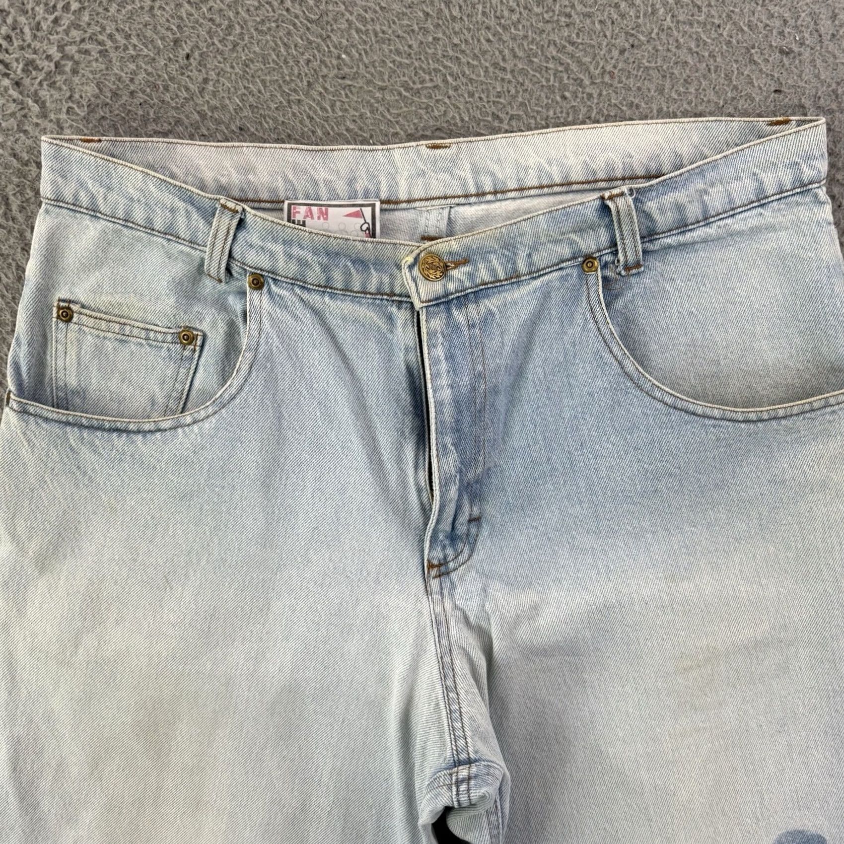 Denime VINTAGE True Fan Shorts Bermuda Men 36 Denim 9” Zip 5-Pocket Relaxed Grunge 90s Blue Mens Size US 36 / EU 52 - 4 Thumbnail